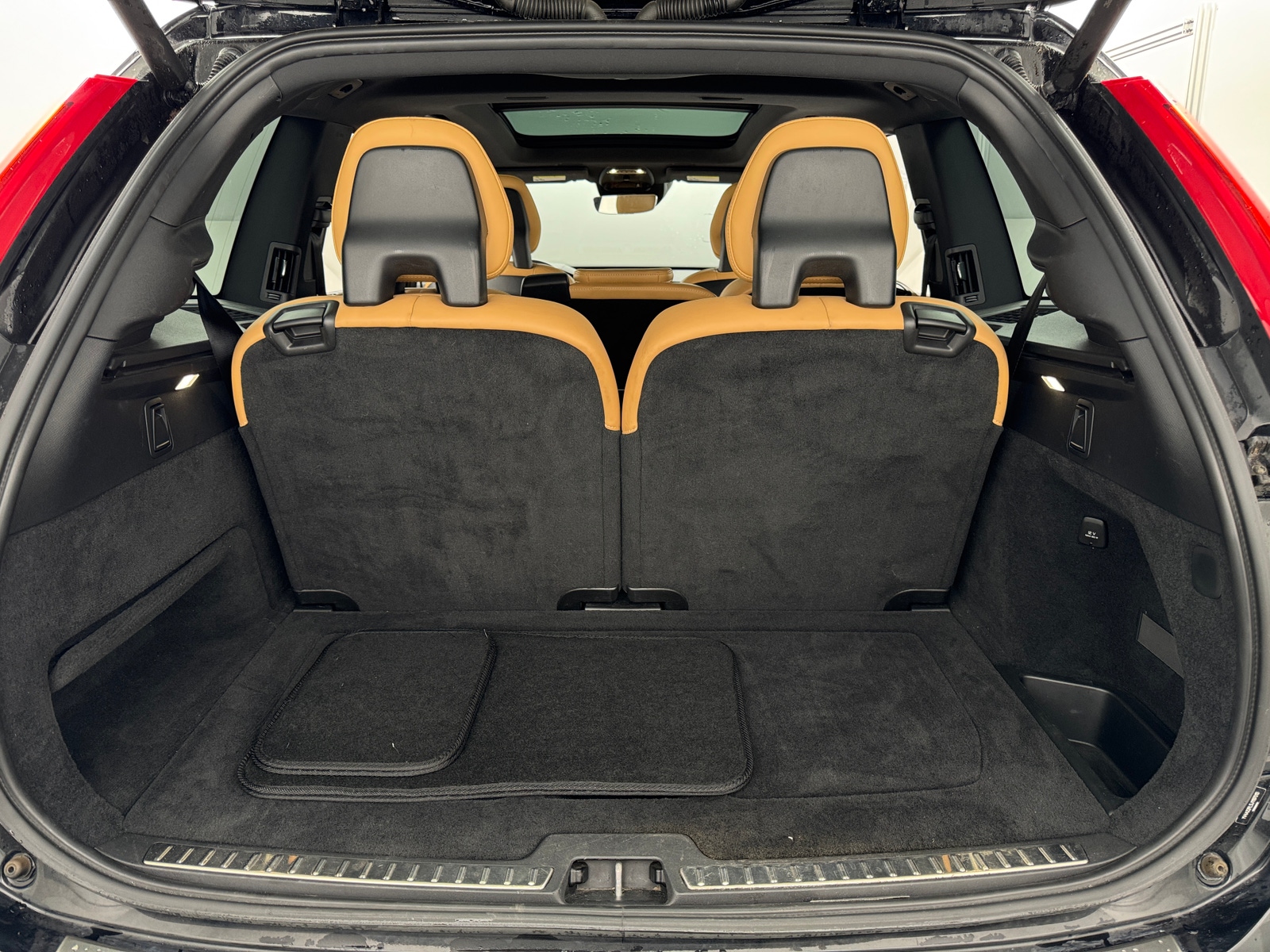 Thumbnail: 2018 Volvo XC90 - 6