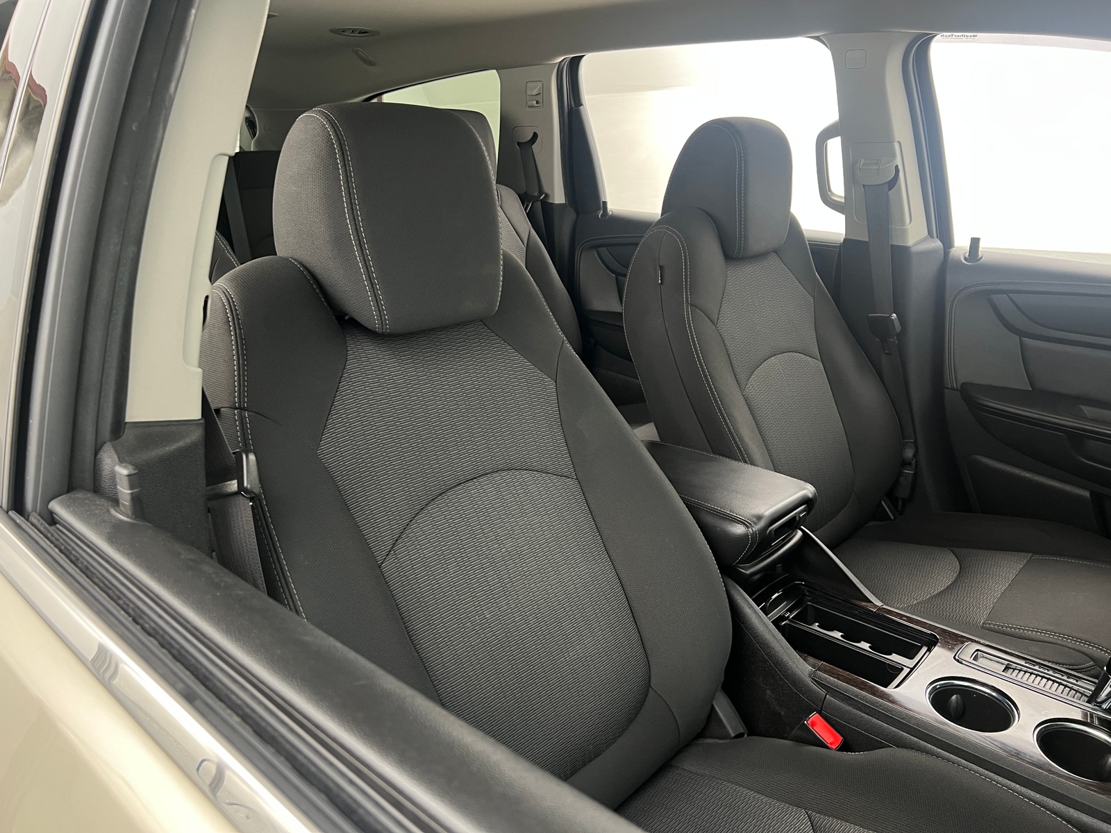 Thumbnail: 2016 Chevrolet Traverse - 2