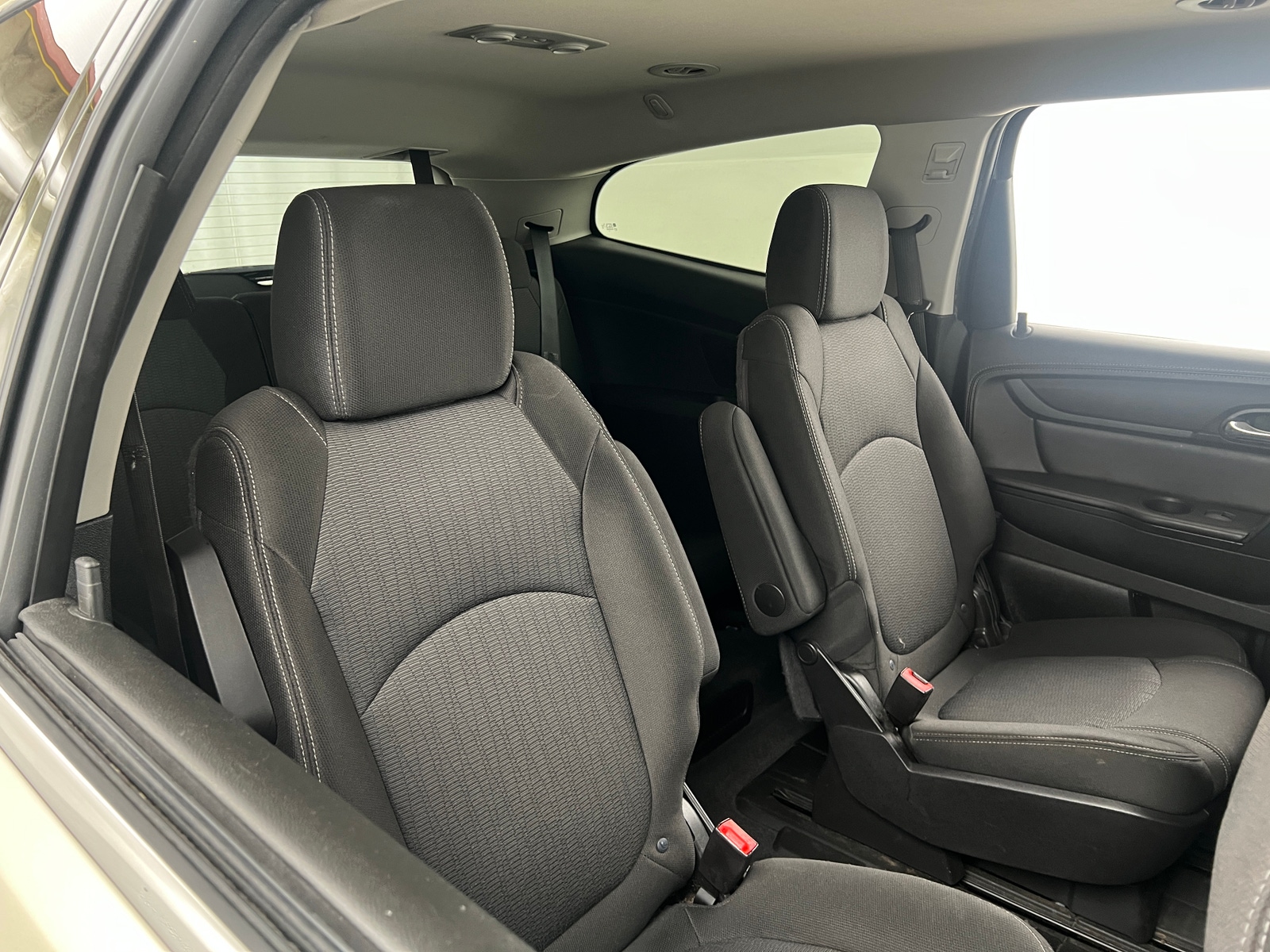 Thumbnail: 2016 Chevrolet Traverse - 6