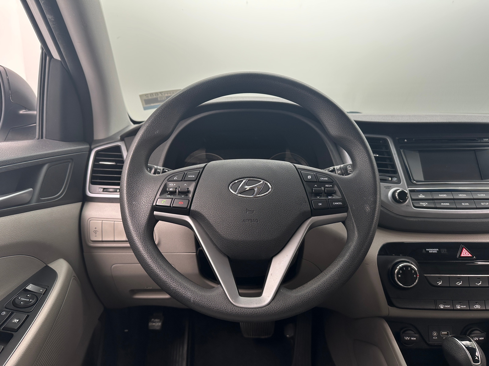 Thumbnail: 2016 Hyundai Tucson - 5