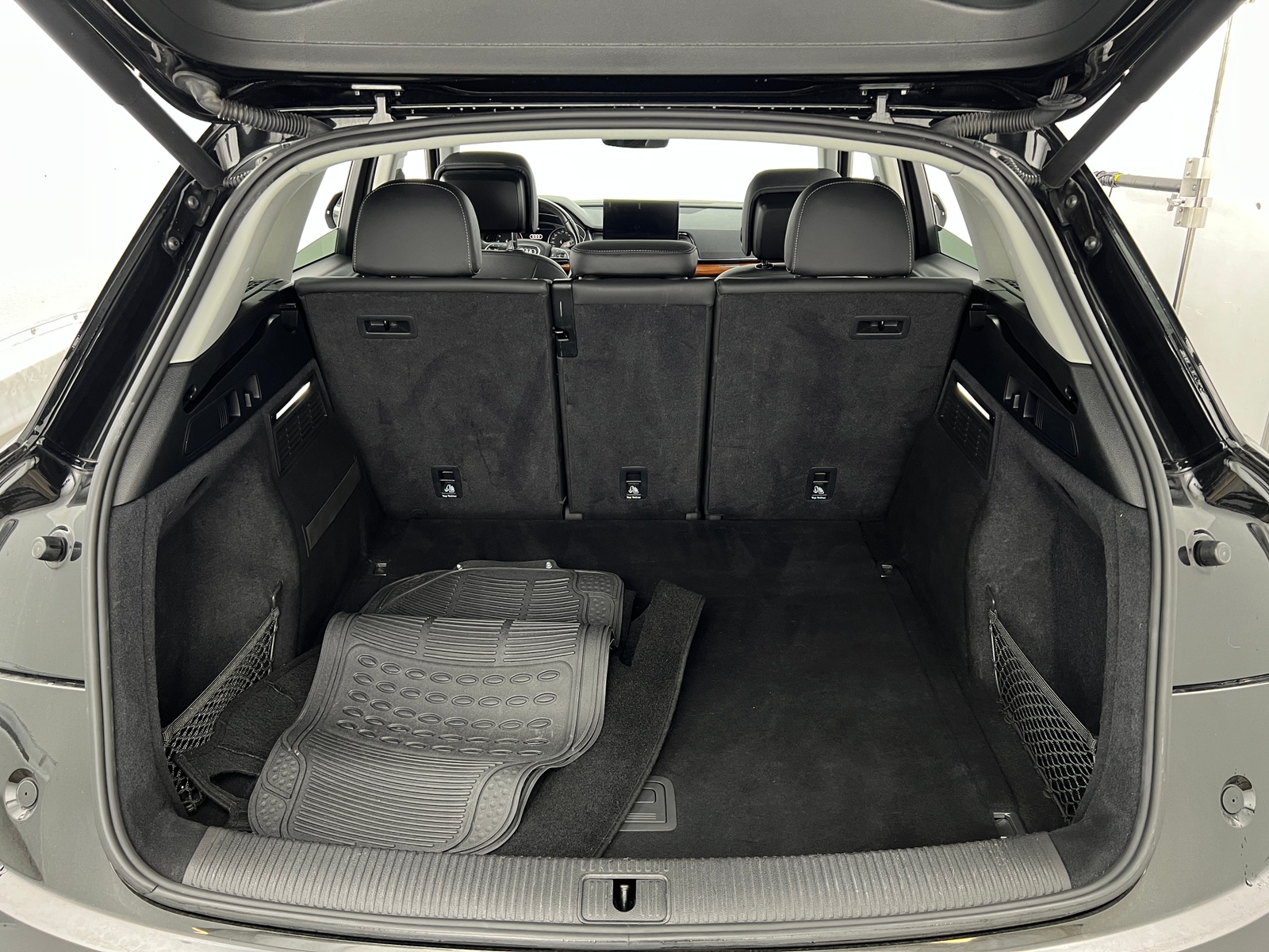 Thumbnail: 2021 Audi Q5 - 6