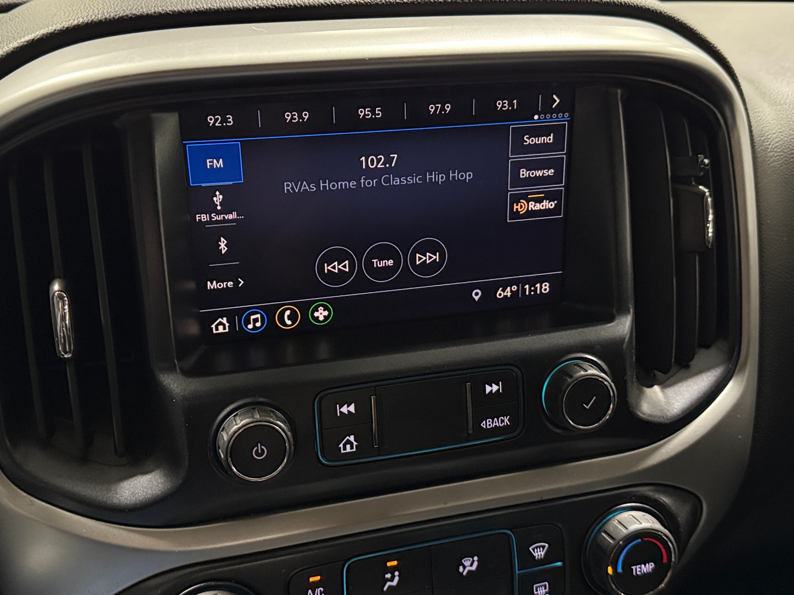 Thumbnail: 2020 Chevrolet Colorado - 4