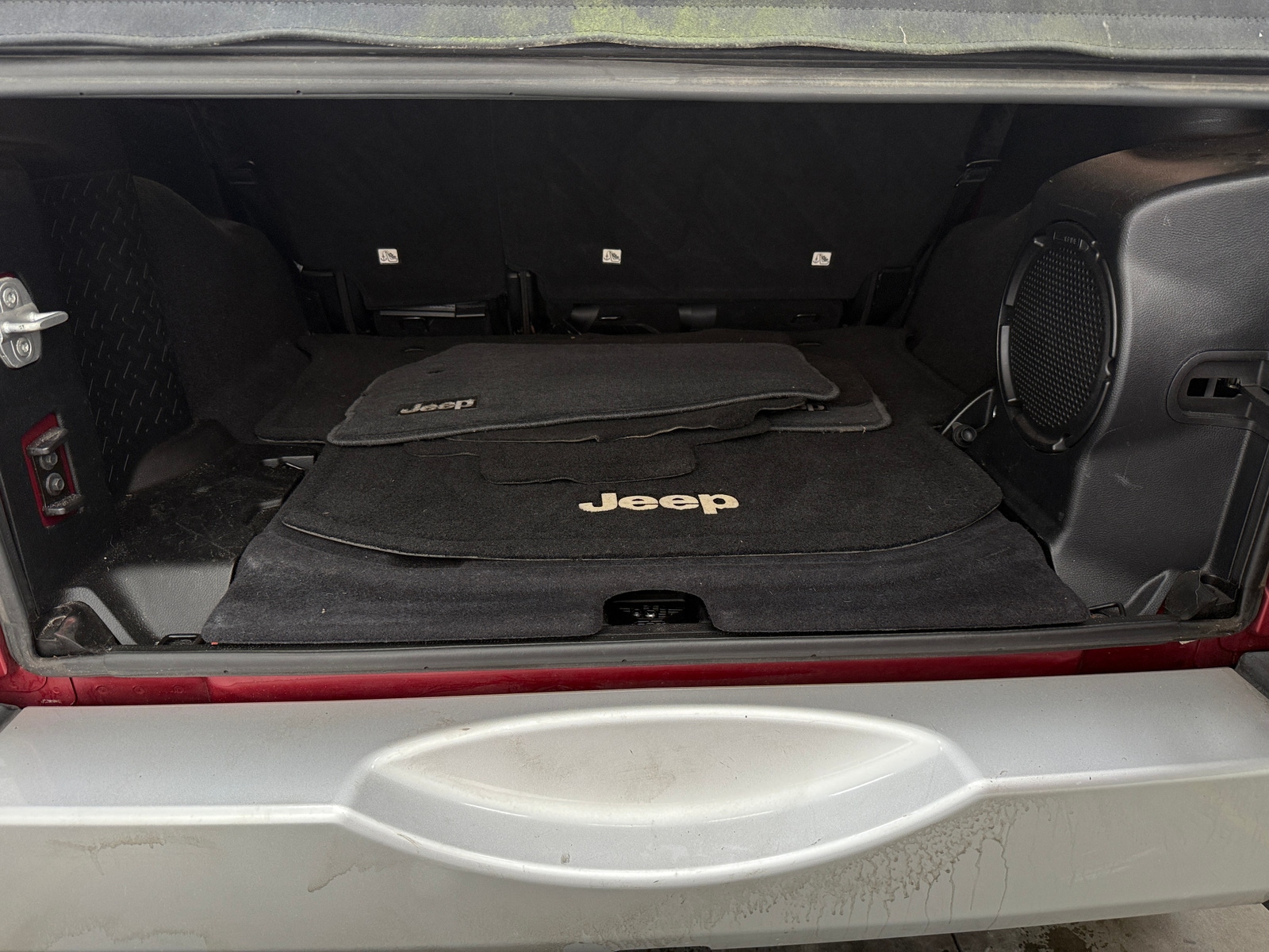 Thumbnail: 2013 Jeep Wrangler - 6