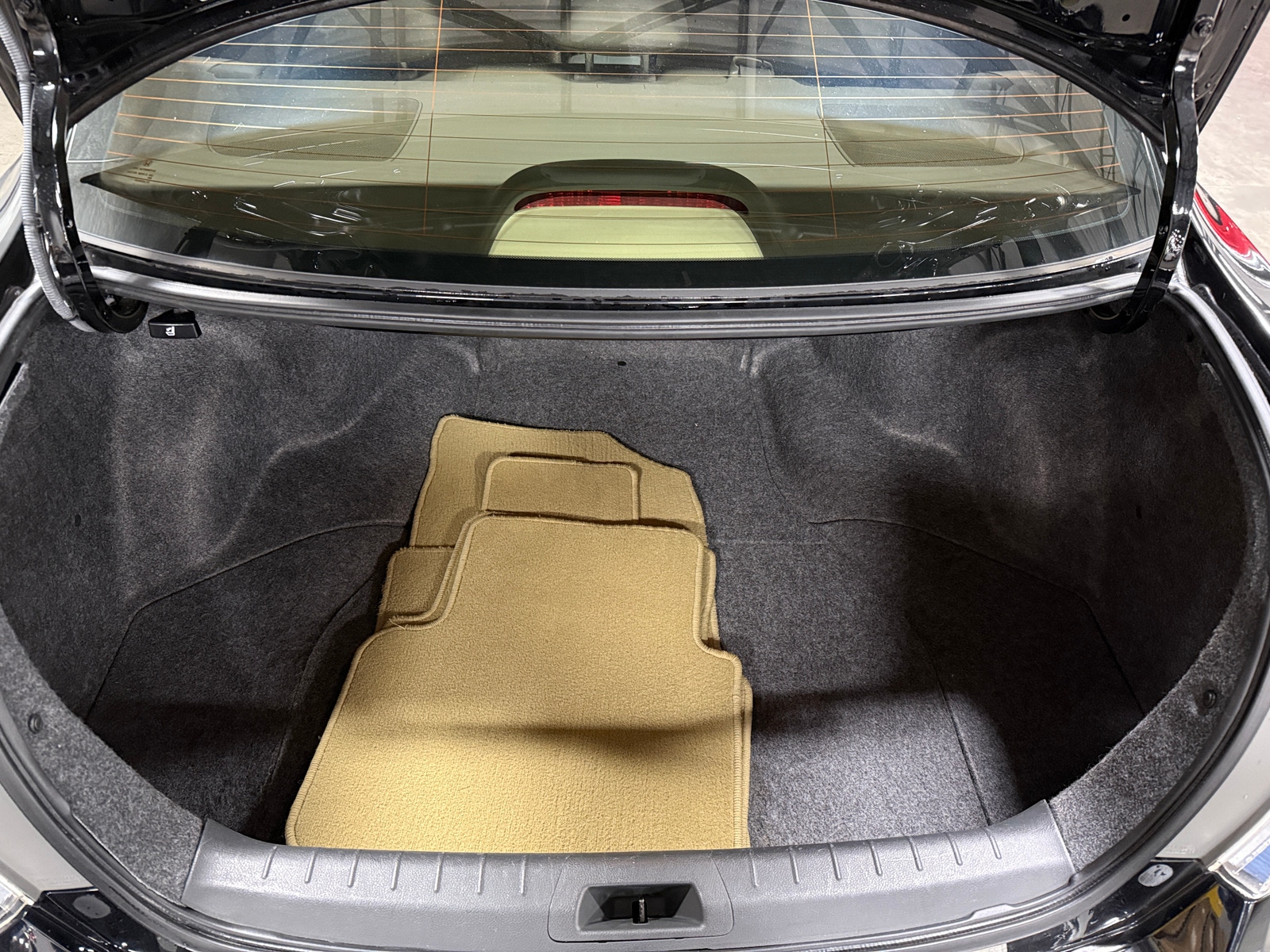 Thumbnail: 2011 Honda Accord - 6