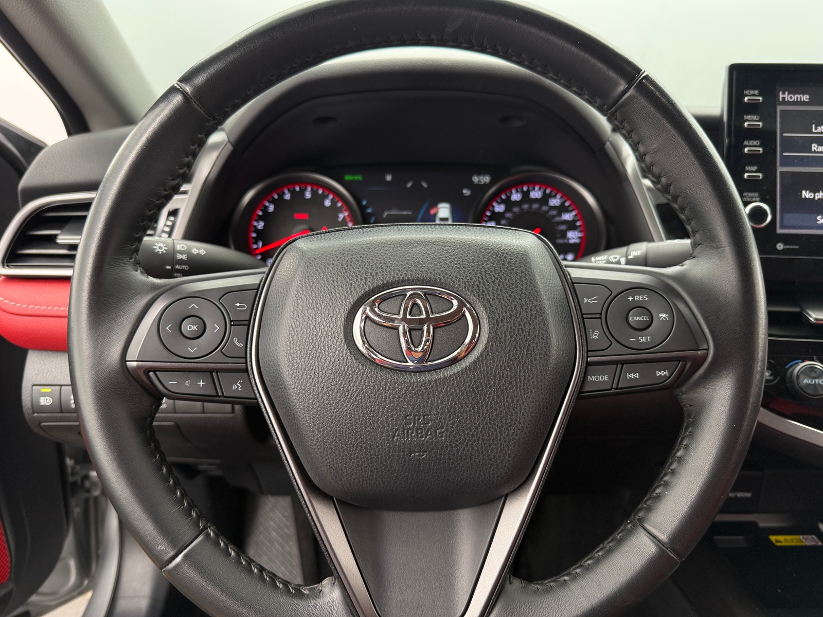 Thumbnail: 2022 Toyota Camry - 4