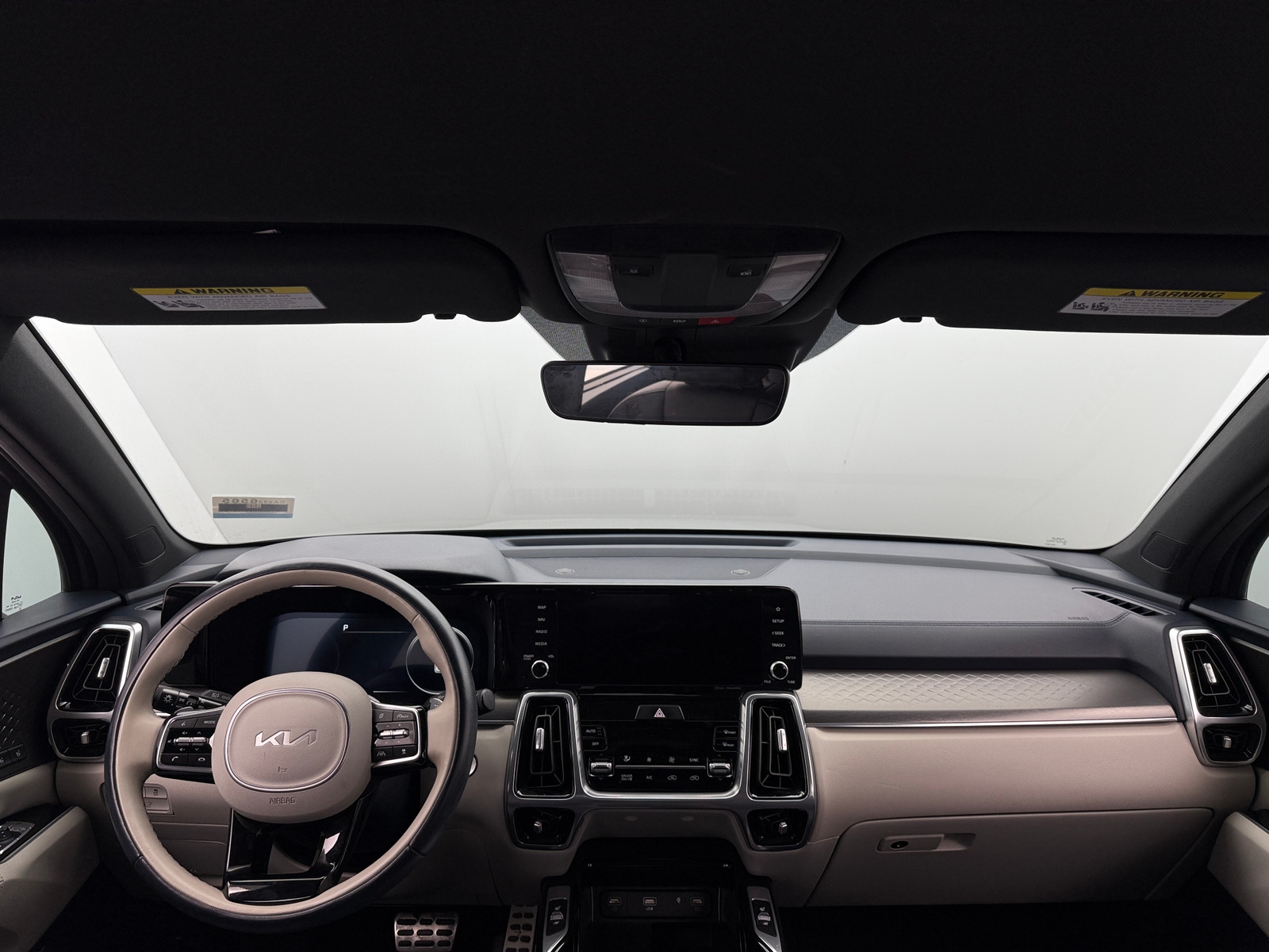 Thumbnail: 2023 Kia Sorento - 2