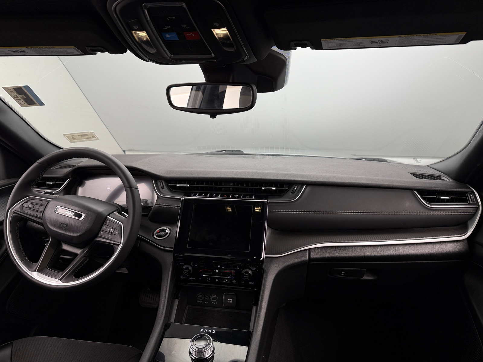Thumbnail: 2024 Jeep Grand Cherokee - 3