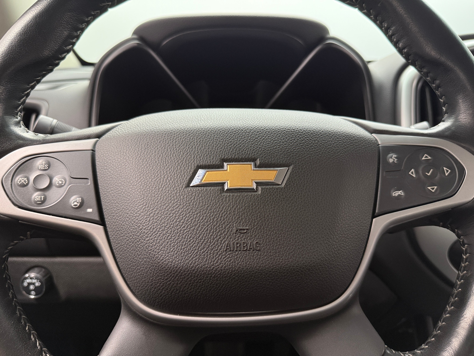 Thumbnail: 2020 Chevrolet Colorado - 4
