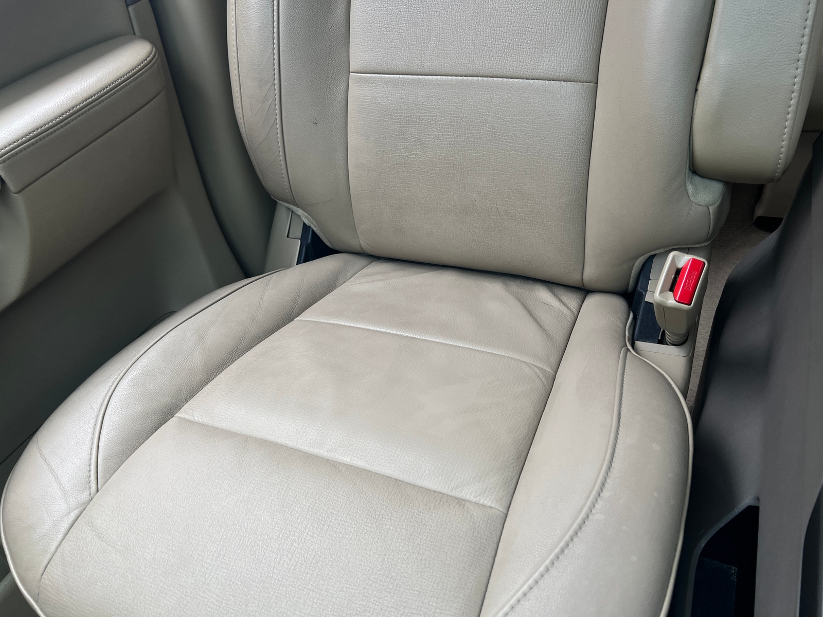 Thumbnail: 2013 Nissan Armada - 2