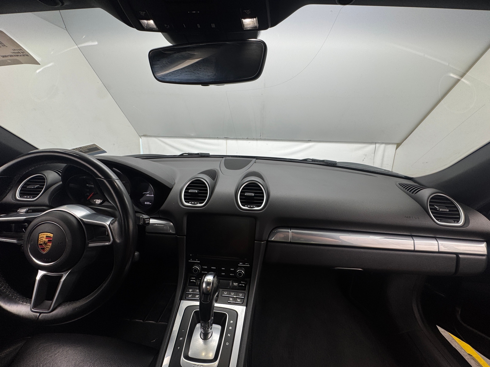Thumbnail: 2021 Porsche 718 Boxster - 2