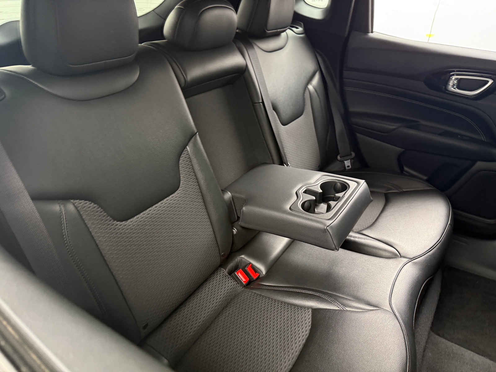 Thumbnail: 2022 Jeep Compass - 5