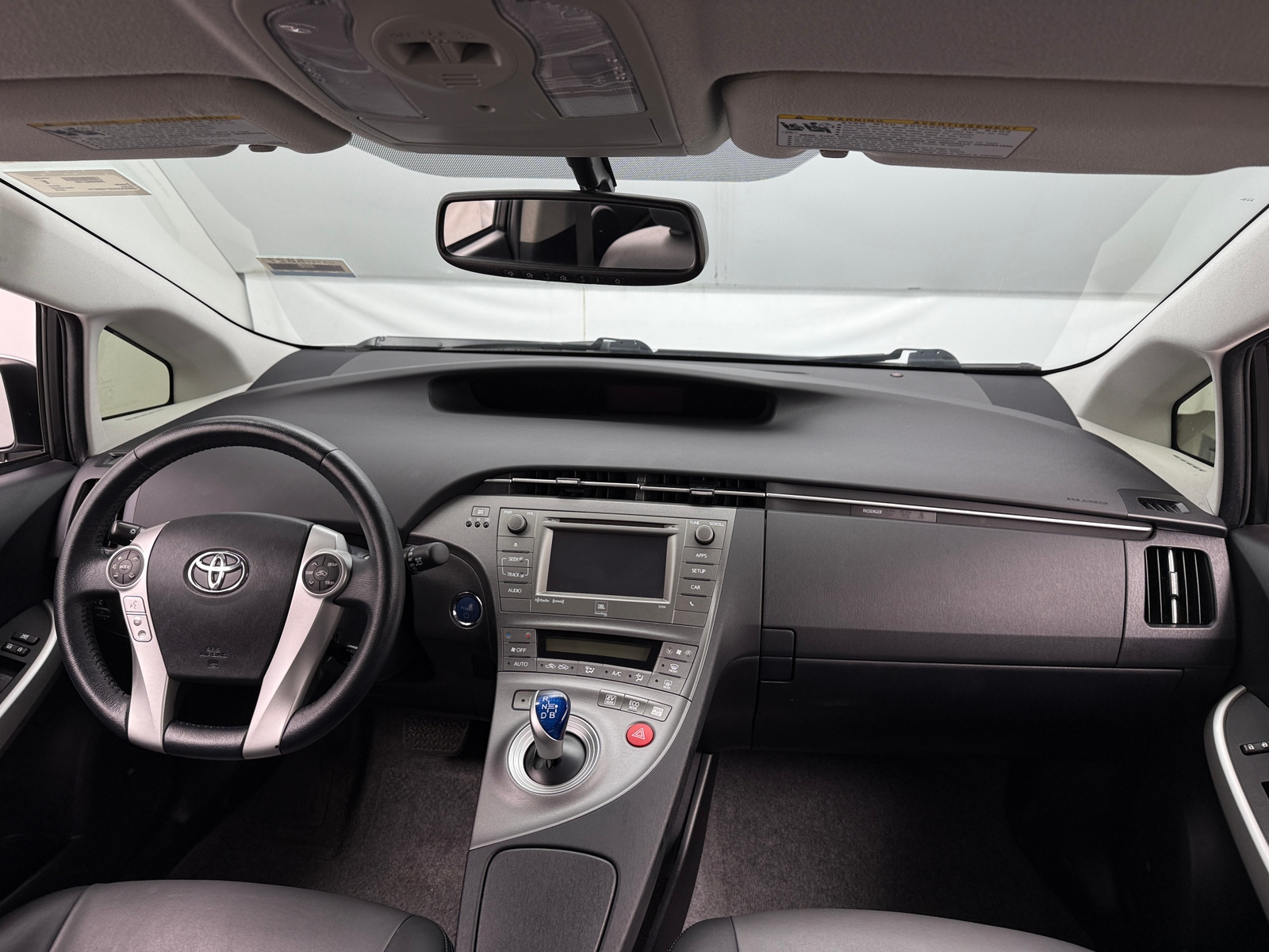 Thumbnail: 2015 Toyota Prius - 3