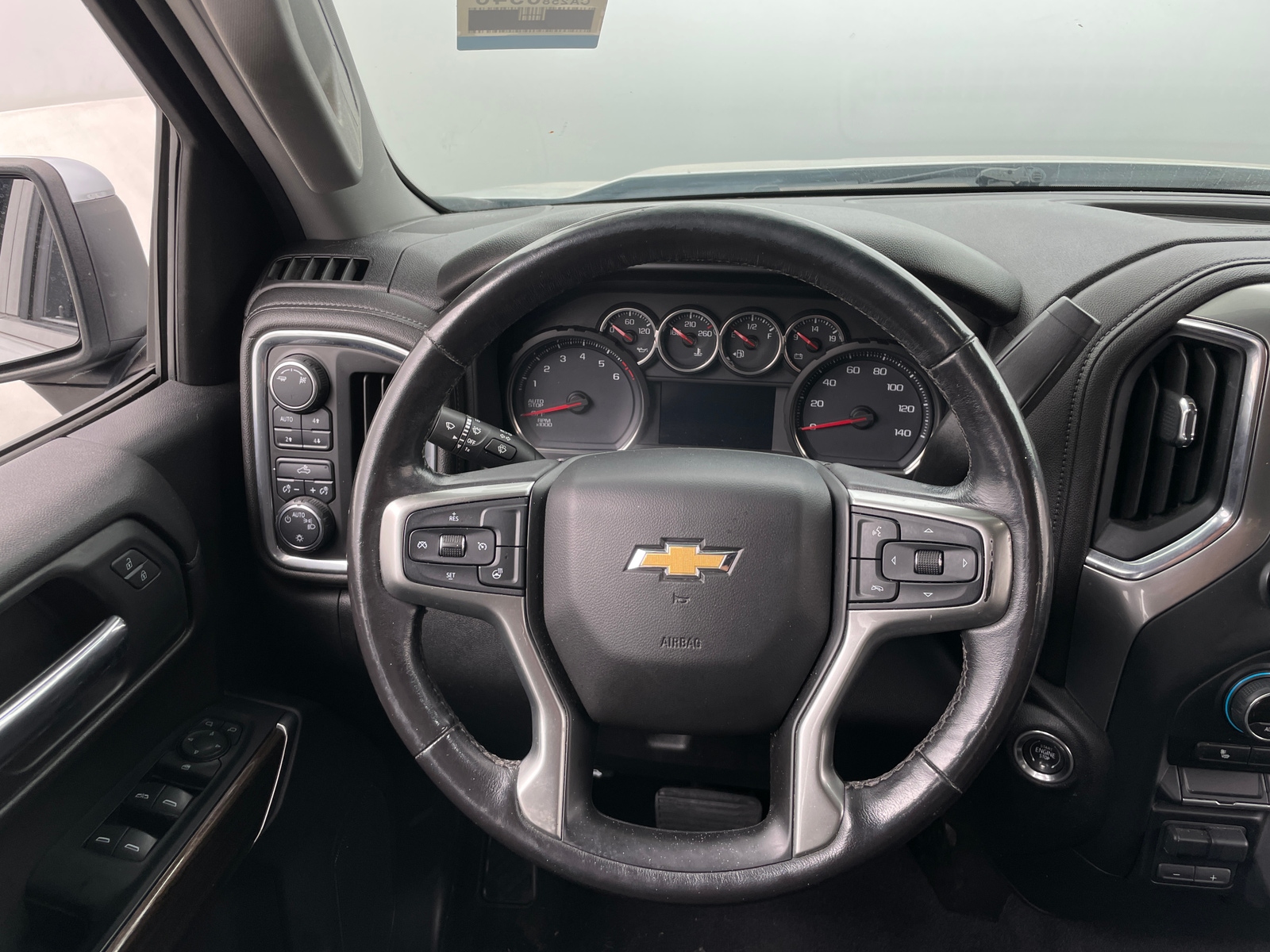 Thumbnail: 2019 Chevrolet Silverado 1500 - 5