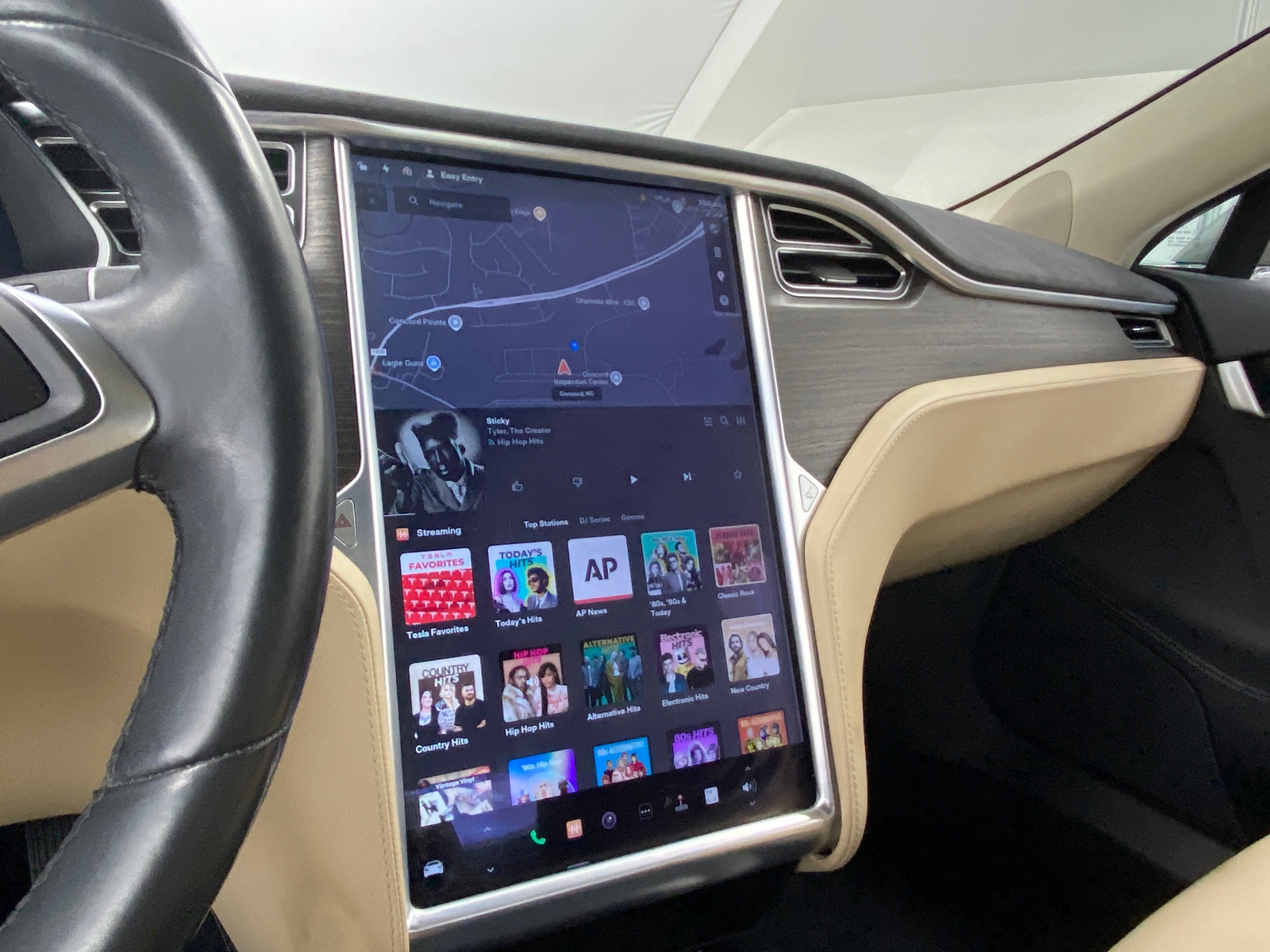 Thumbnail: 2016 Tesla Model S - 3