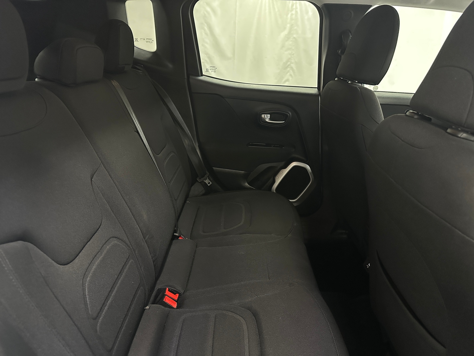 Thumbnail: 2018 Jeep Renegade - 6