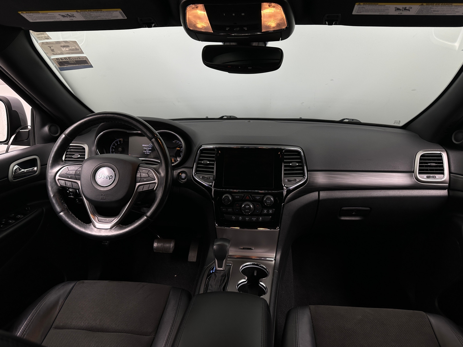 Thumbnail: 2020 Jeep Grand Cherokee - 3