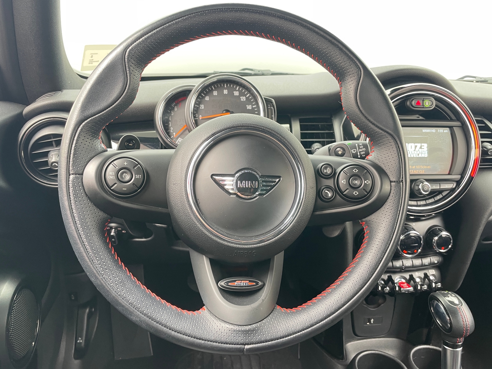 Thumbnail: 2019 MINI Cooper Convertible - 3