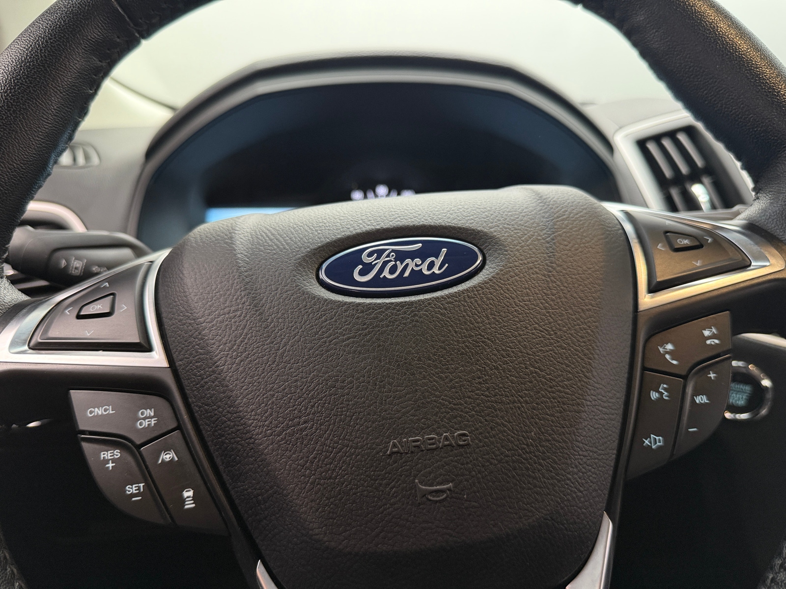 Thumbnail: 2024 Ford Edge - 4