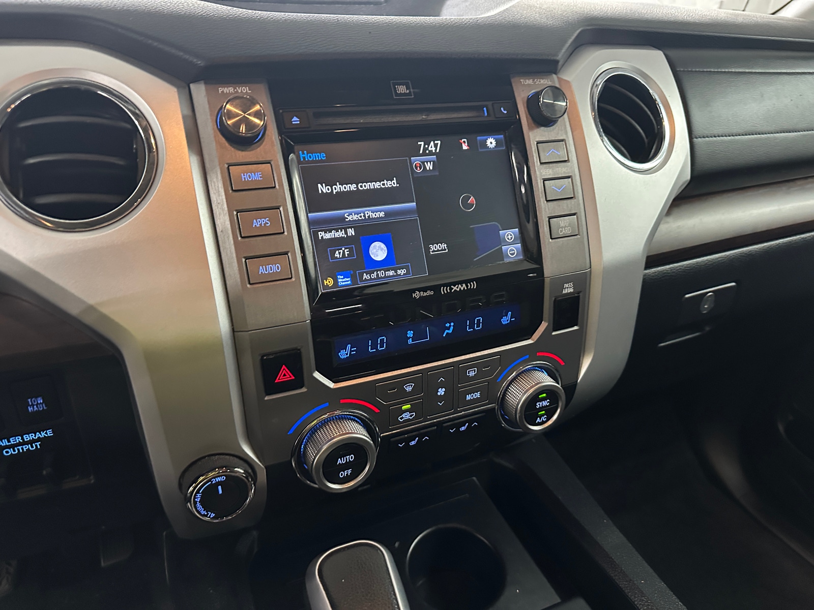 Thumbnail: 2018 Toyota Tundra - 3