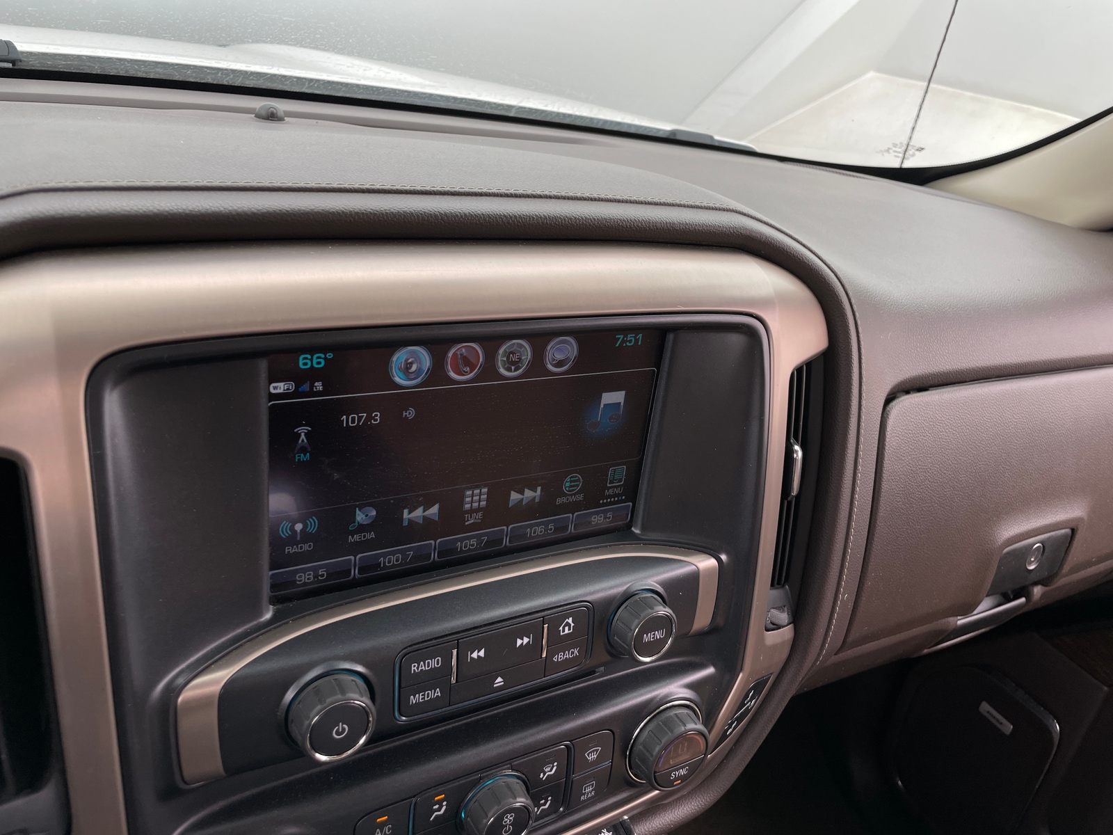 Thumbnail: 2018 GMC Sierra 1500 - 3