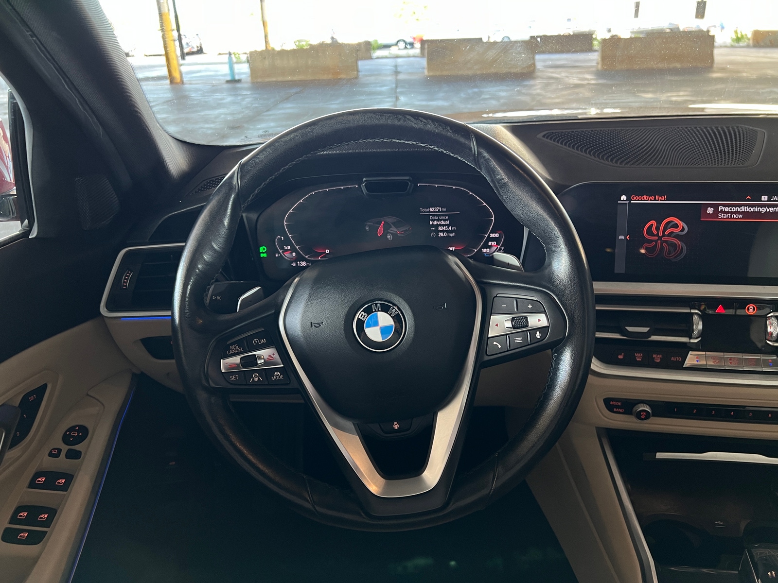 Thumbnail: 2019 BMW 3 Series - 4