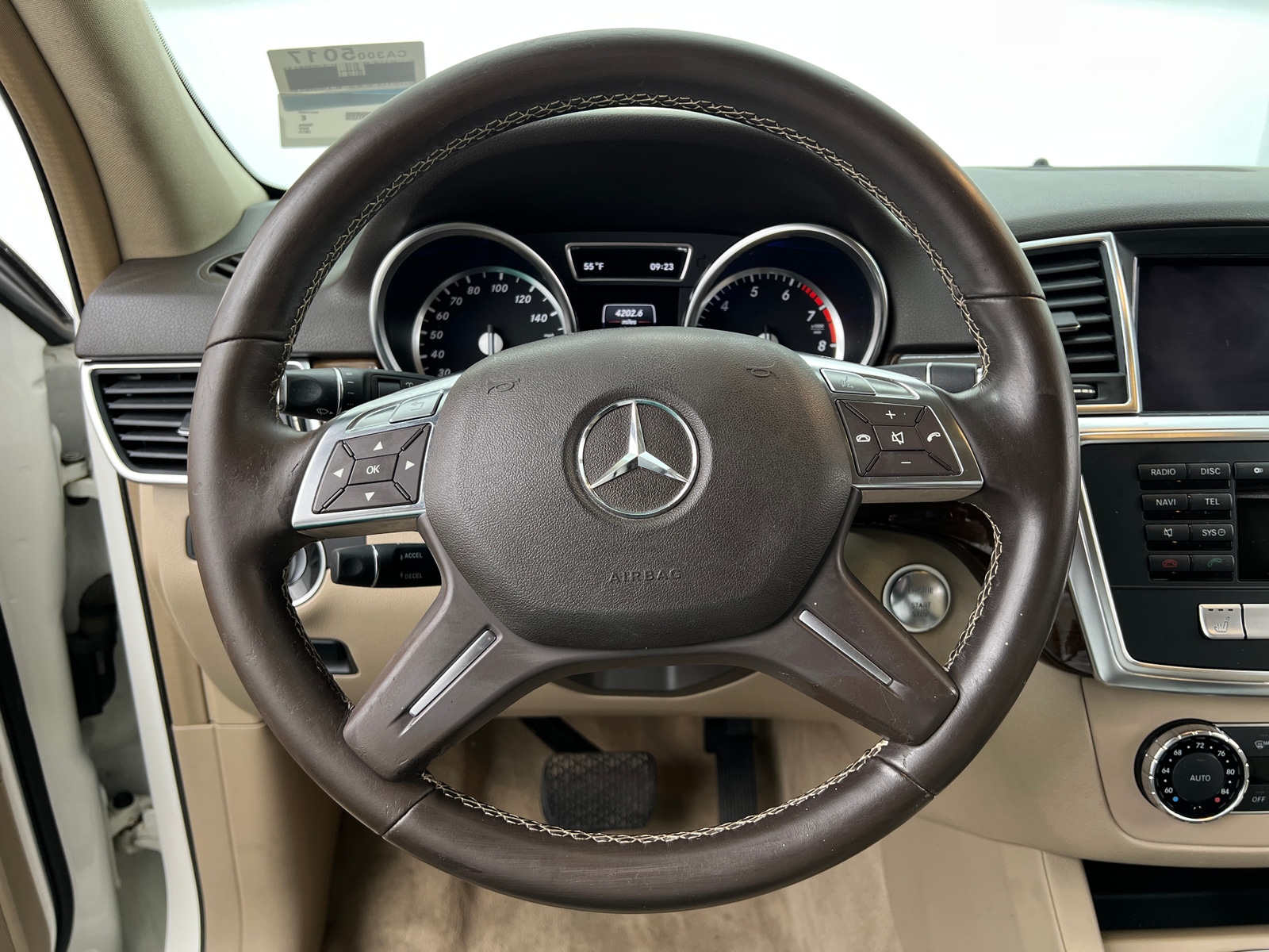 Thumbnail: 2013 Mercedes-Benz M-Class - 4