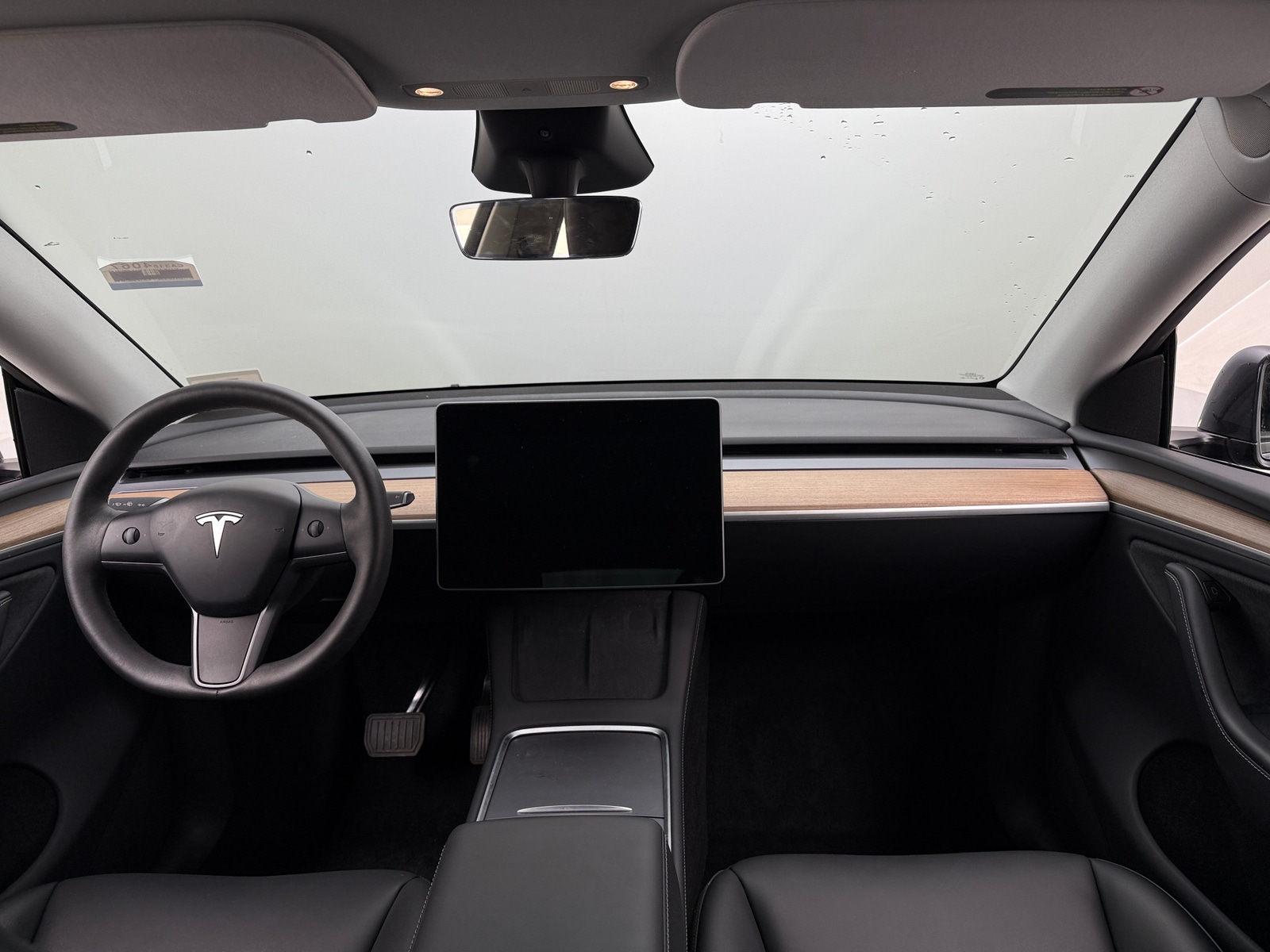 Thumbnail: 2025 Tesla Model Y - 2