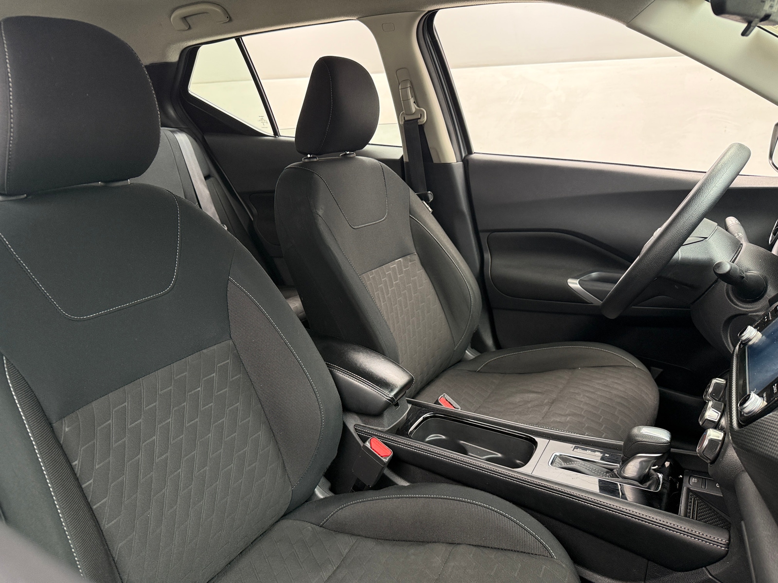 Thumbnail: 2024 Nissan Kicks - 2