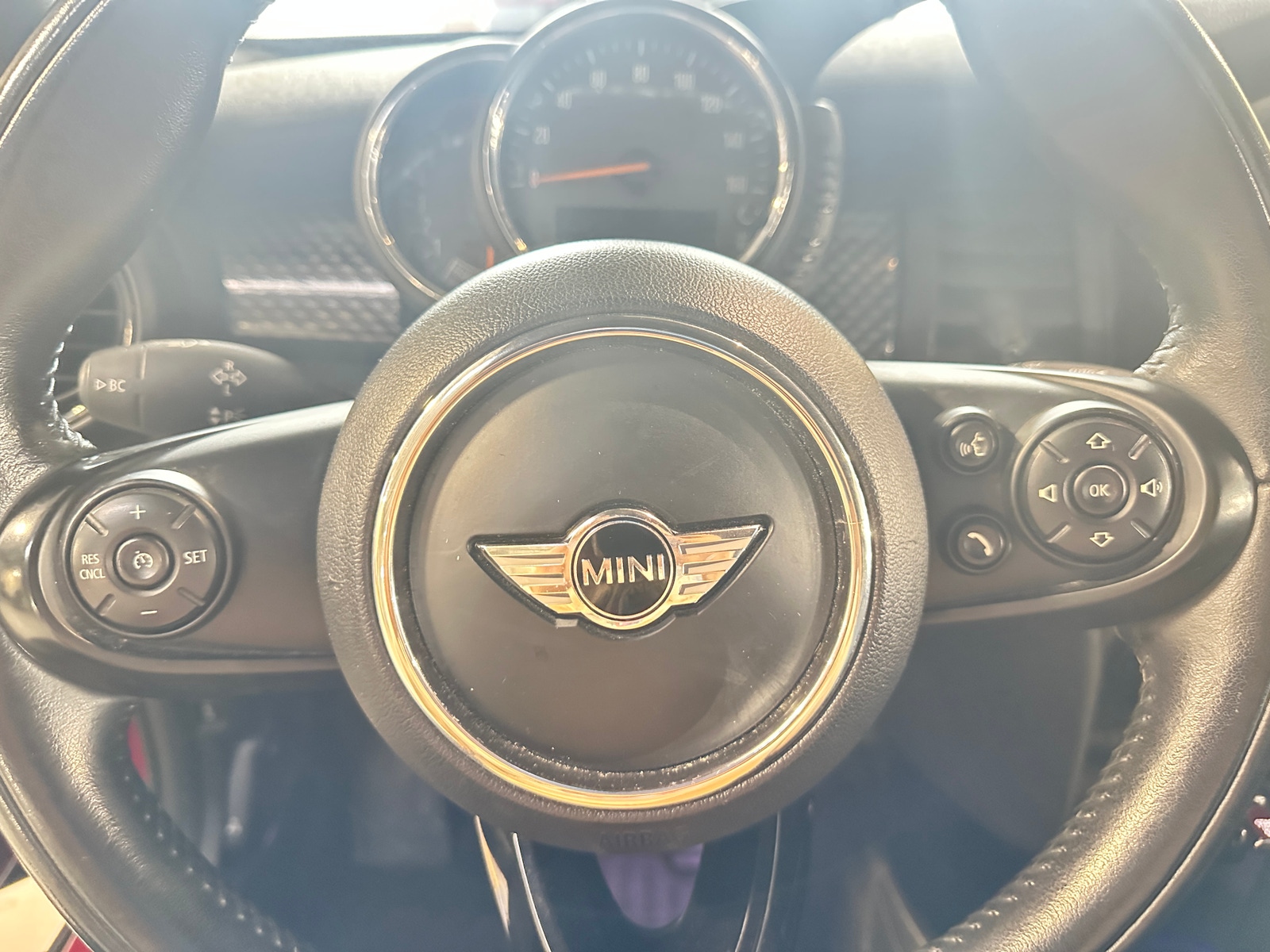 Thumbnail: 2017 MINI Cooper Convertible - 4