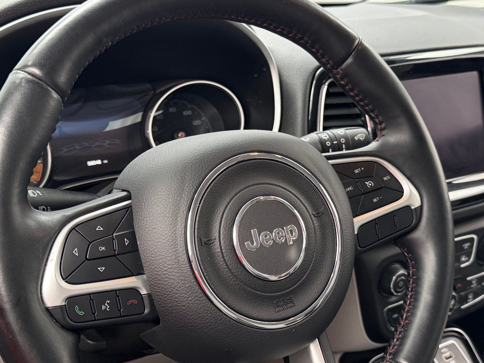 Thumbnail: 2018 Jeep Compass - 4