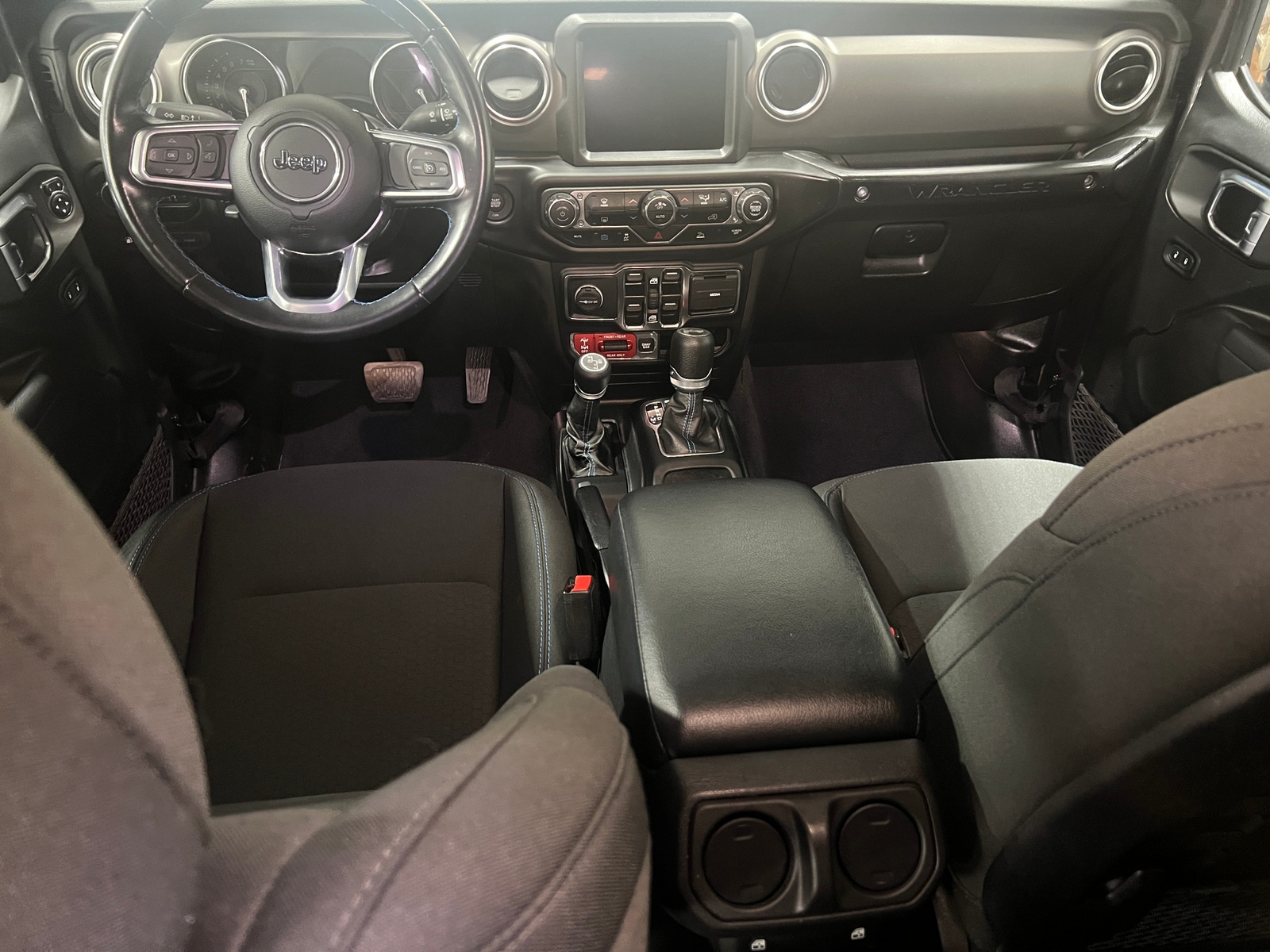 Thumbnail: 2022 Jeep Wrangler - 3