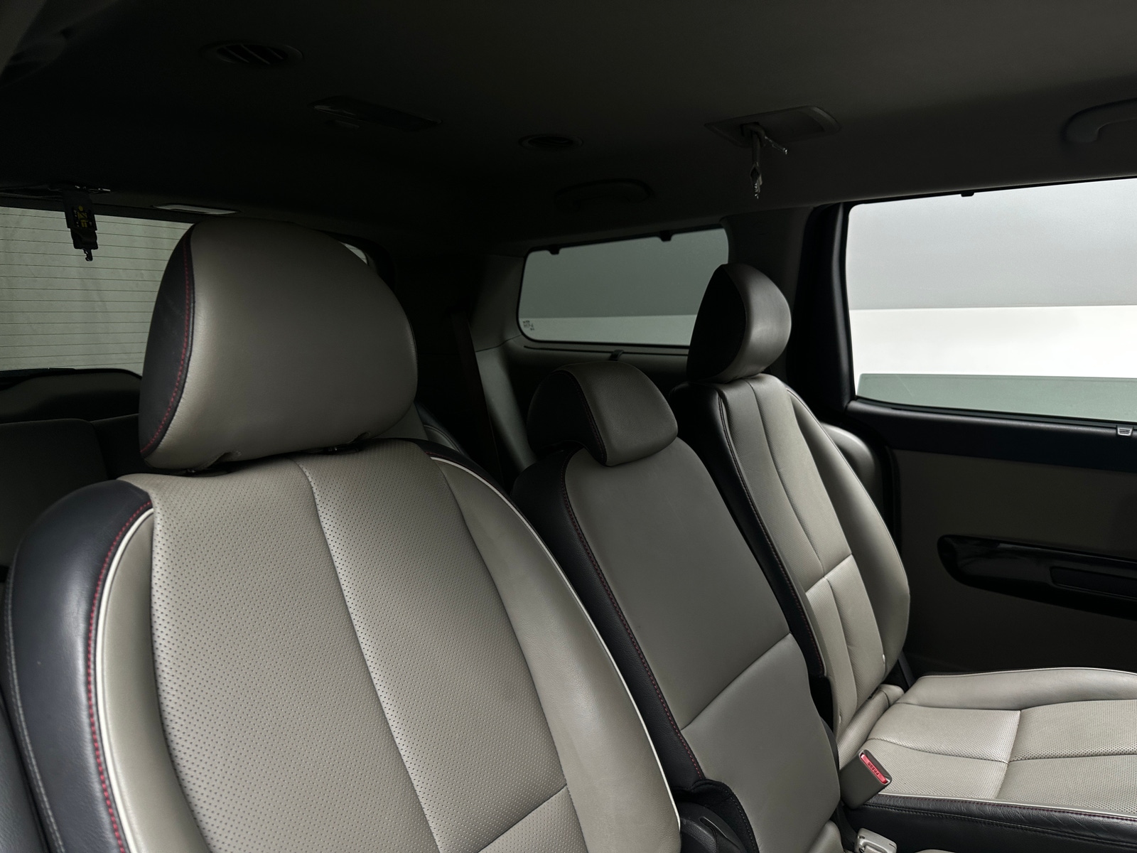 Thumbnail: 2016 Kia Sedona - 5