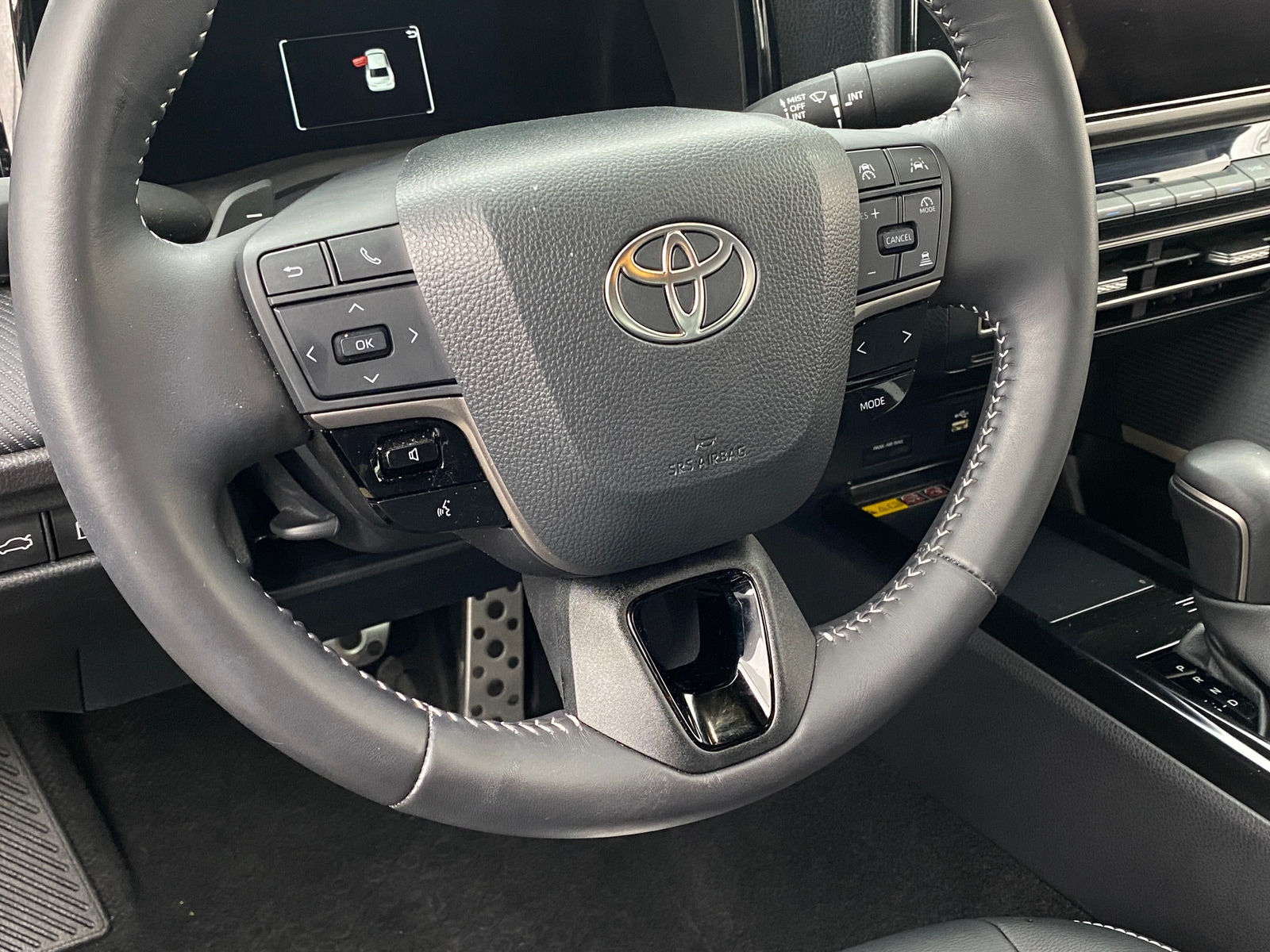 Thumbnail: 2025 Toyota Camry - 4