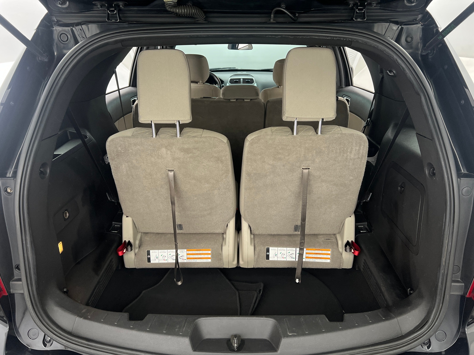 Thumbnail: 2014 Ford Explorer - 7