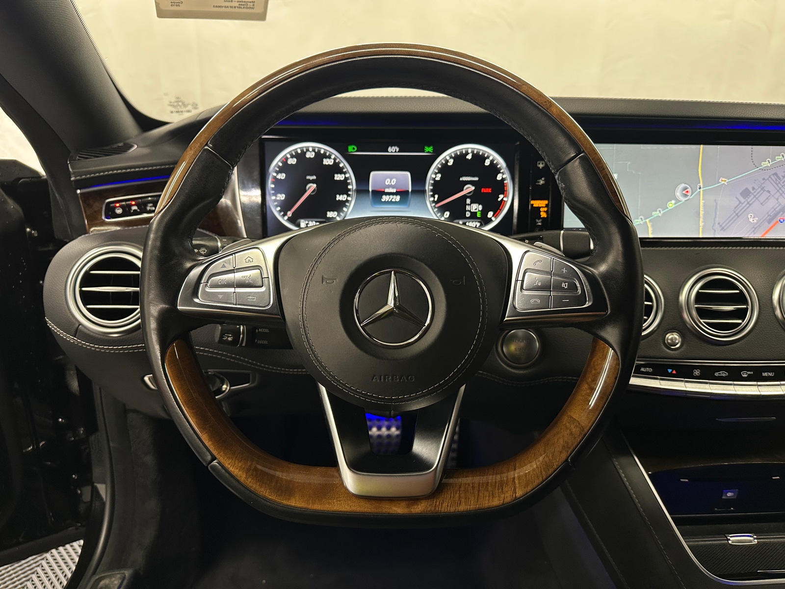 Thumbnail: 2015 Mercedes-Benz S-Class - 4