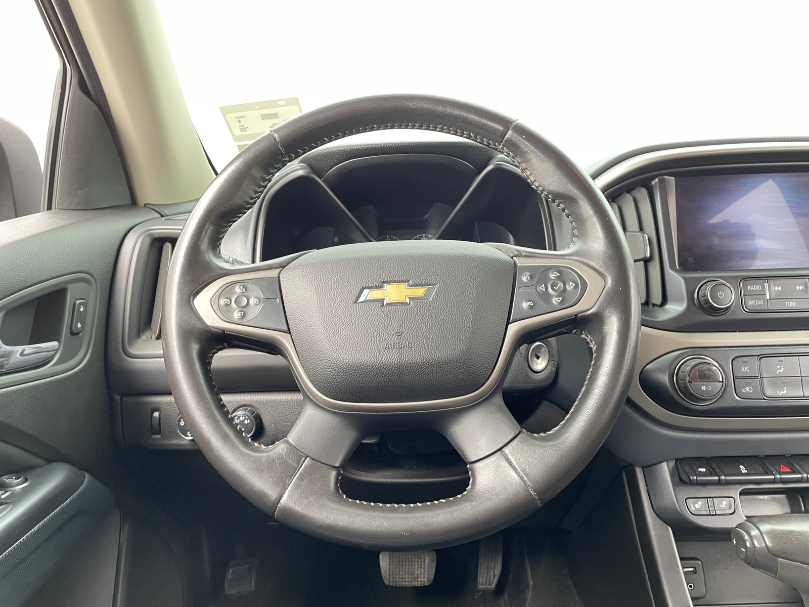 Thumbnail: 2016 Chevrolet Colorado - 4
