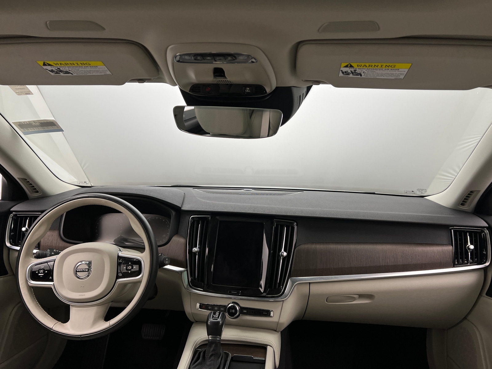 Thumbnail: 2021 Volvo V90 - 2