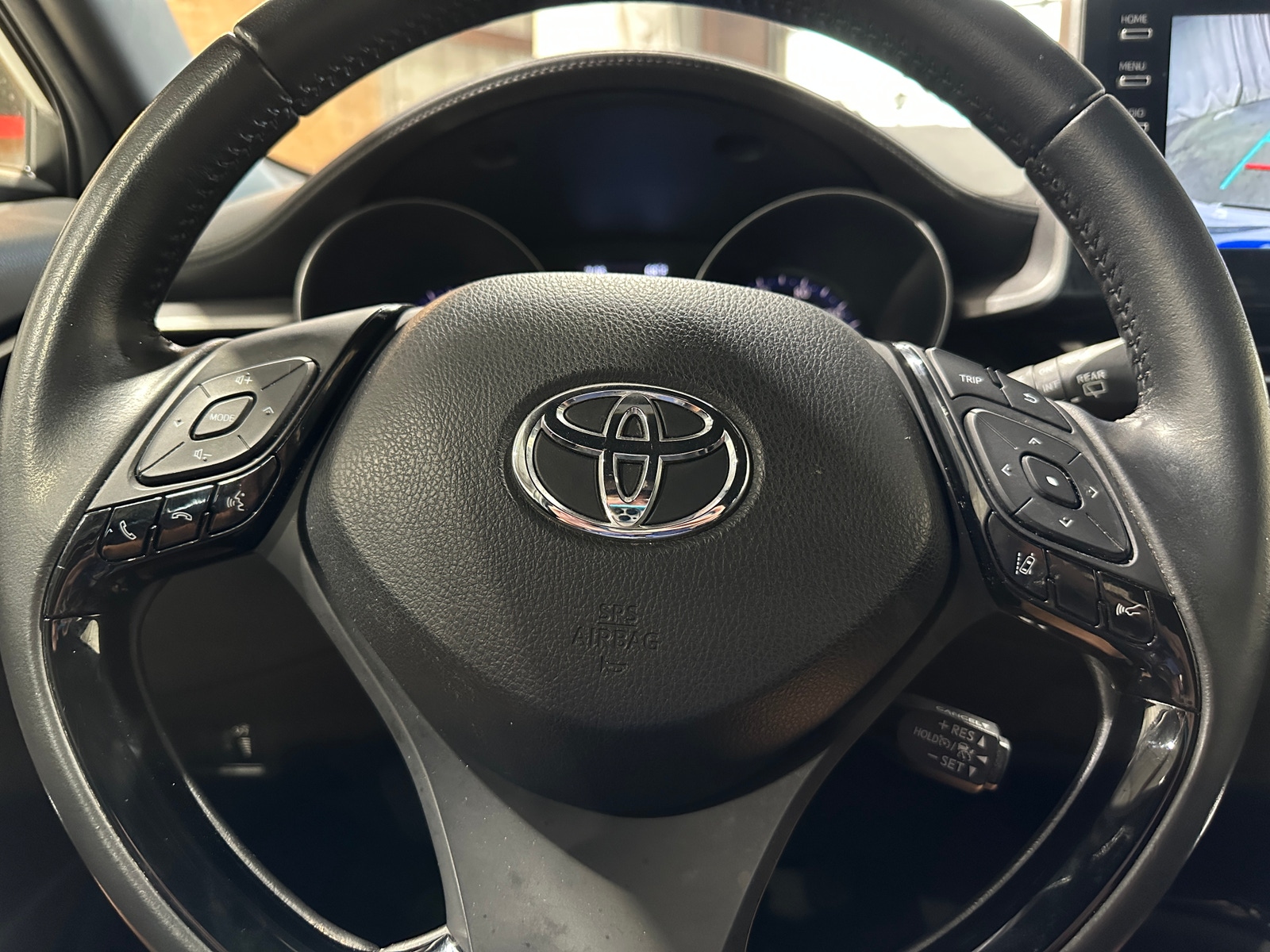 Thumbnail: 2021 Toyota C-HR - 5