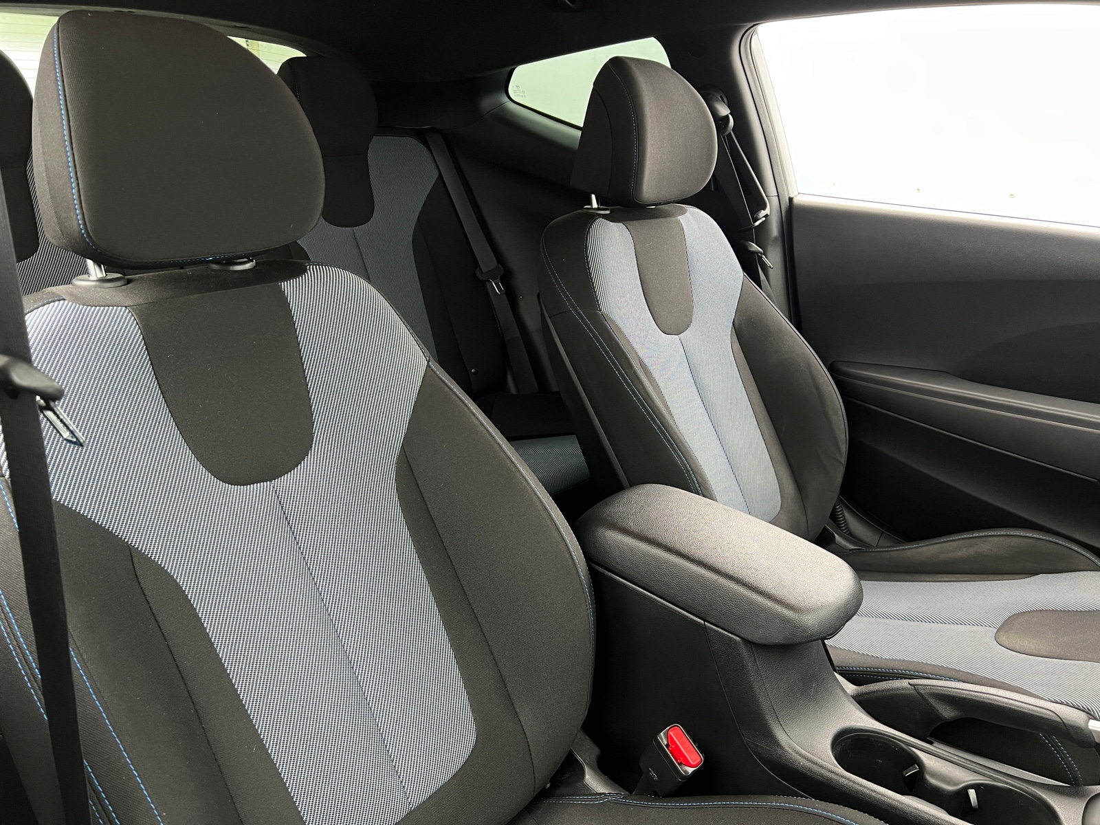 Thumbnail: 2019 Hyundai Veloster - 2