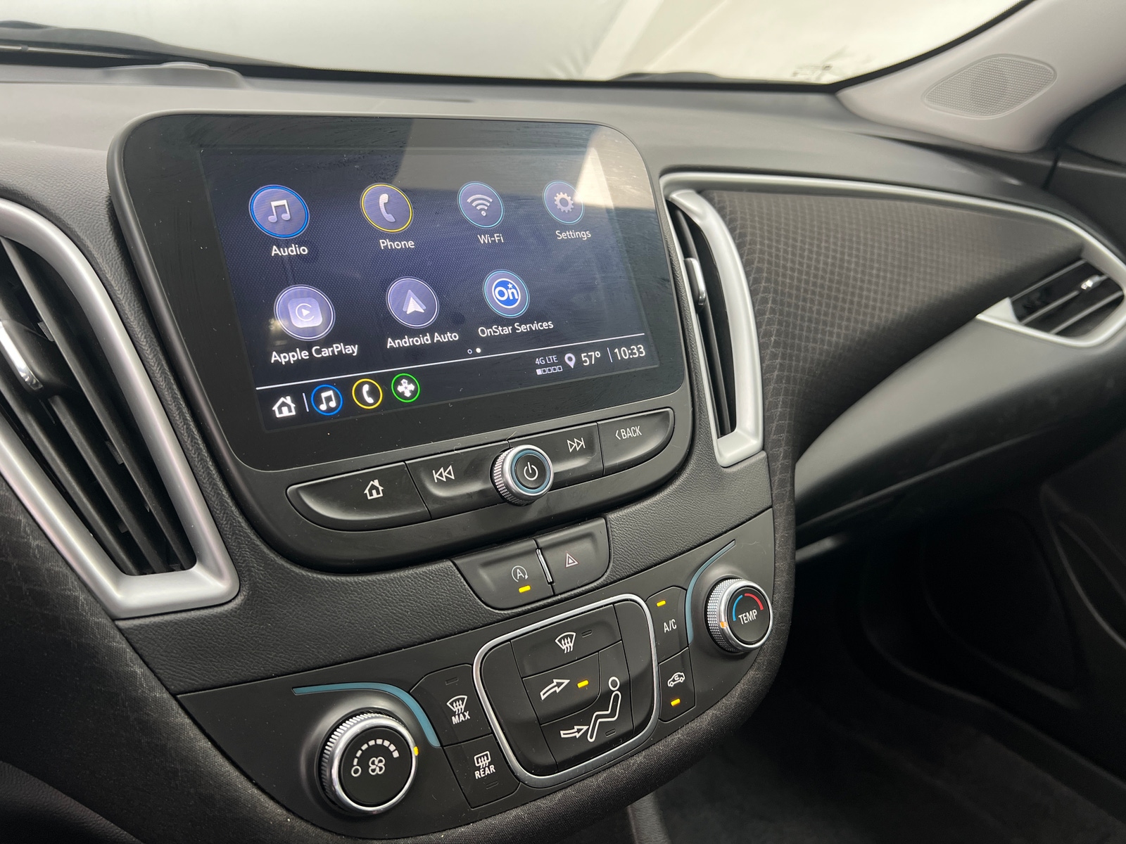 Thumbnail: 2024 Chevrolet Malibu - 4