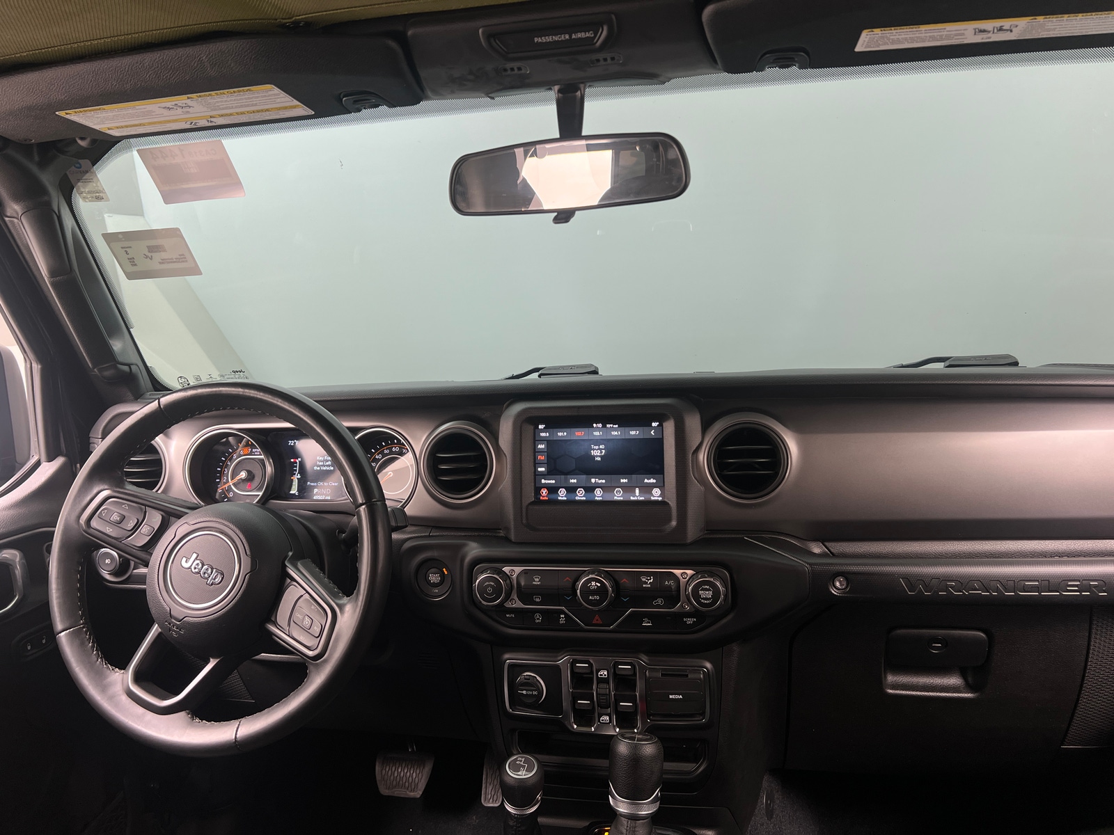 Thumbnail: 2022 Jeep Wrangler - 3