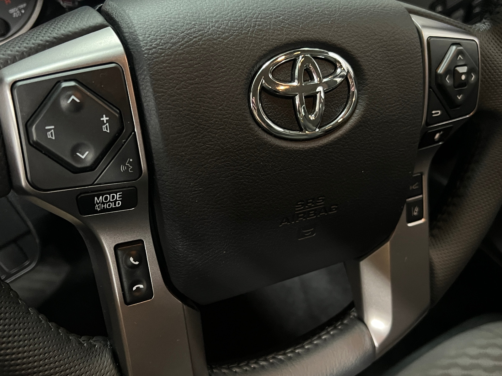 Thumbnail: 2023 Toyota Tacoma - 5
