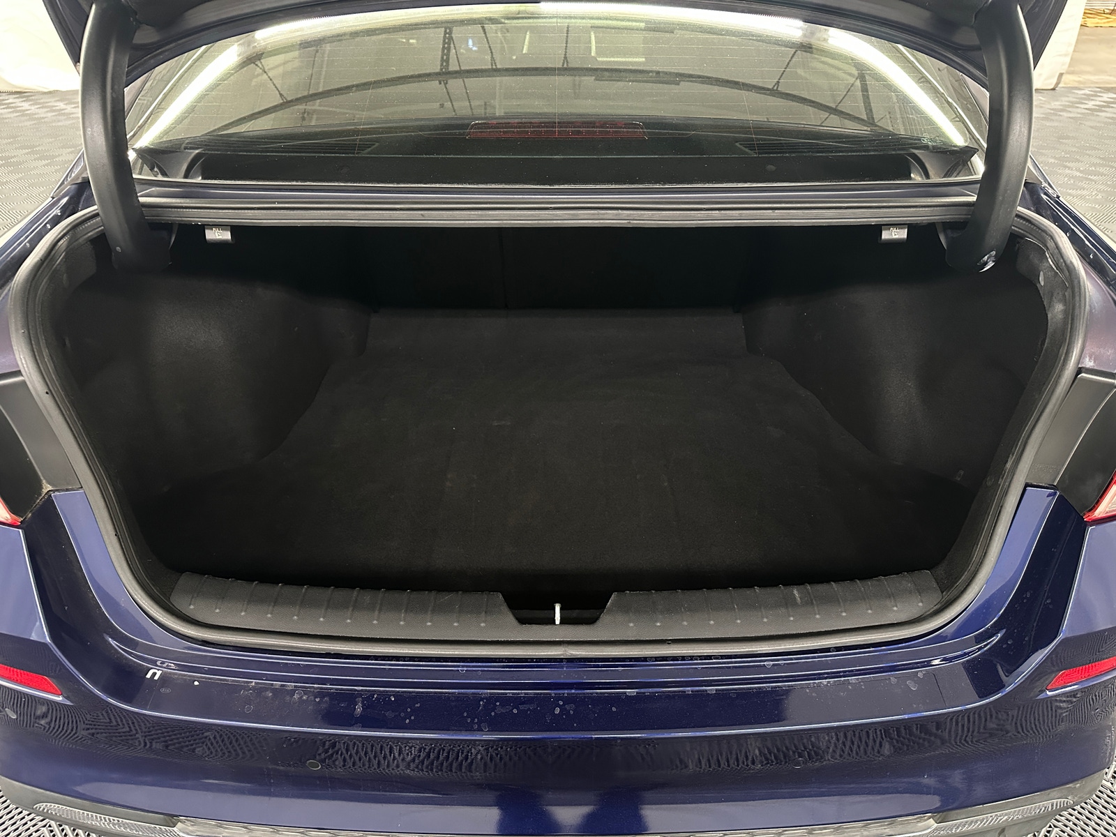 Thumbnail: 2019 Kia Optima - 7