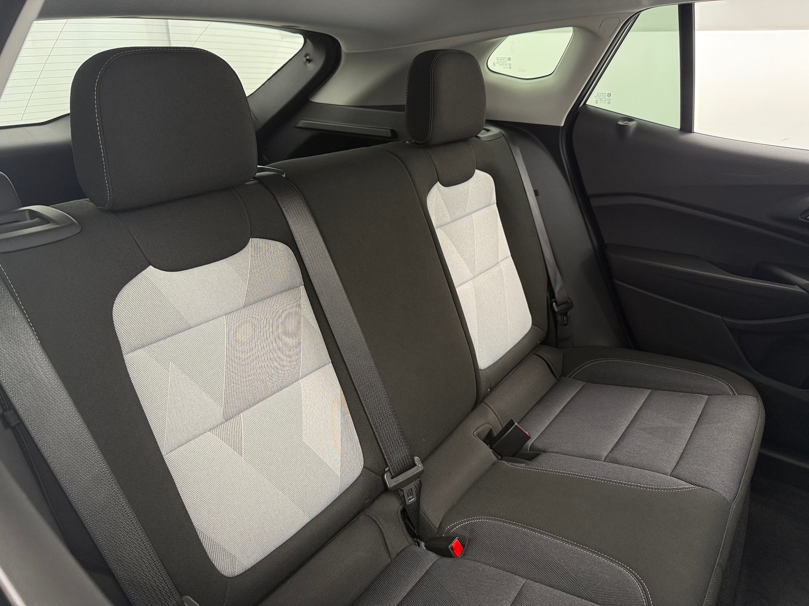 Thumbnail: 2025 Chevrolet Trax - 6