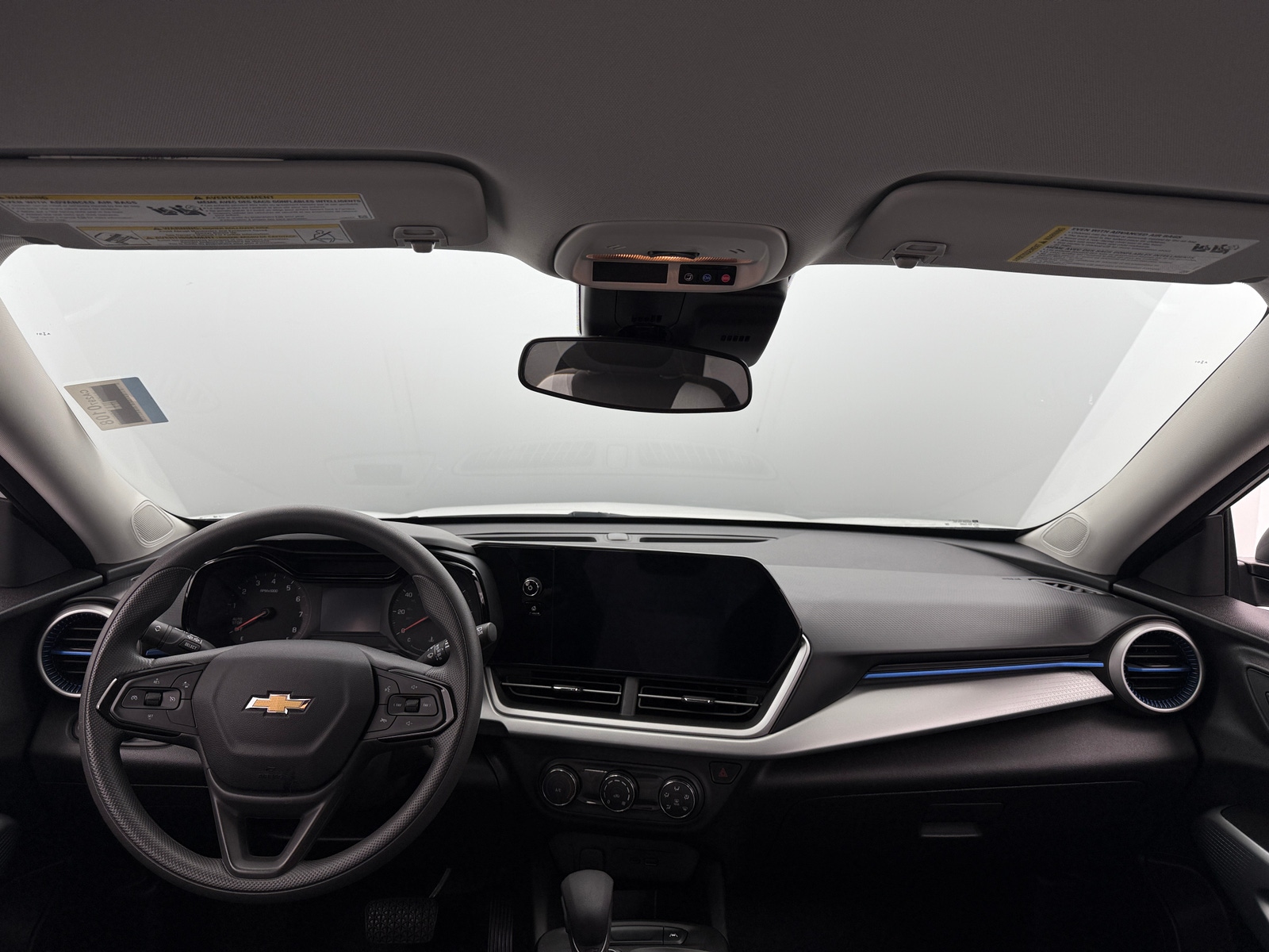 Thumbnail: 2025 Chevrolet Trax - 3
