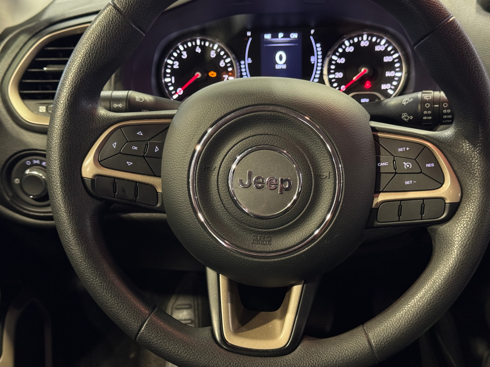 Thumbnail: 2017 Jeep Renegade - 5