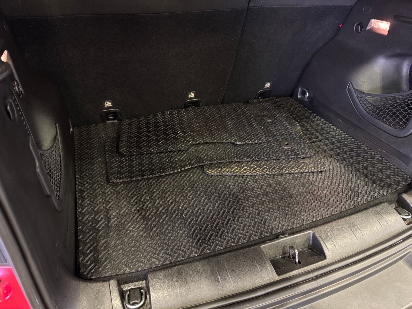 Thumbnail: 2017 Jeep Renegade - 7