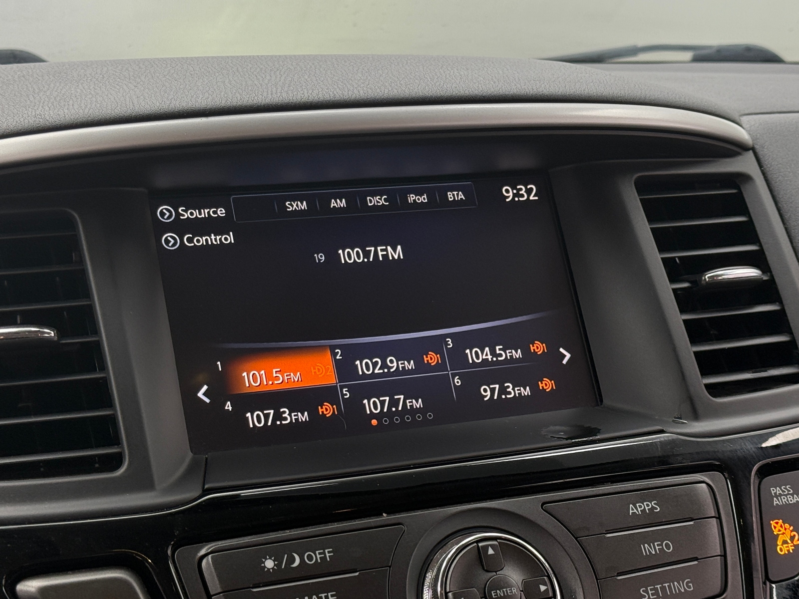 Thumbnail: 2019 Nissan Pathfinder - 4