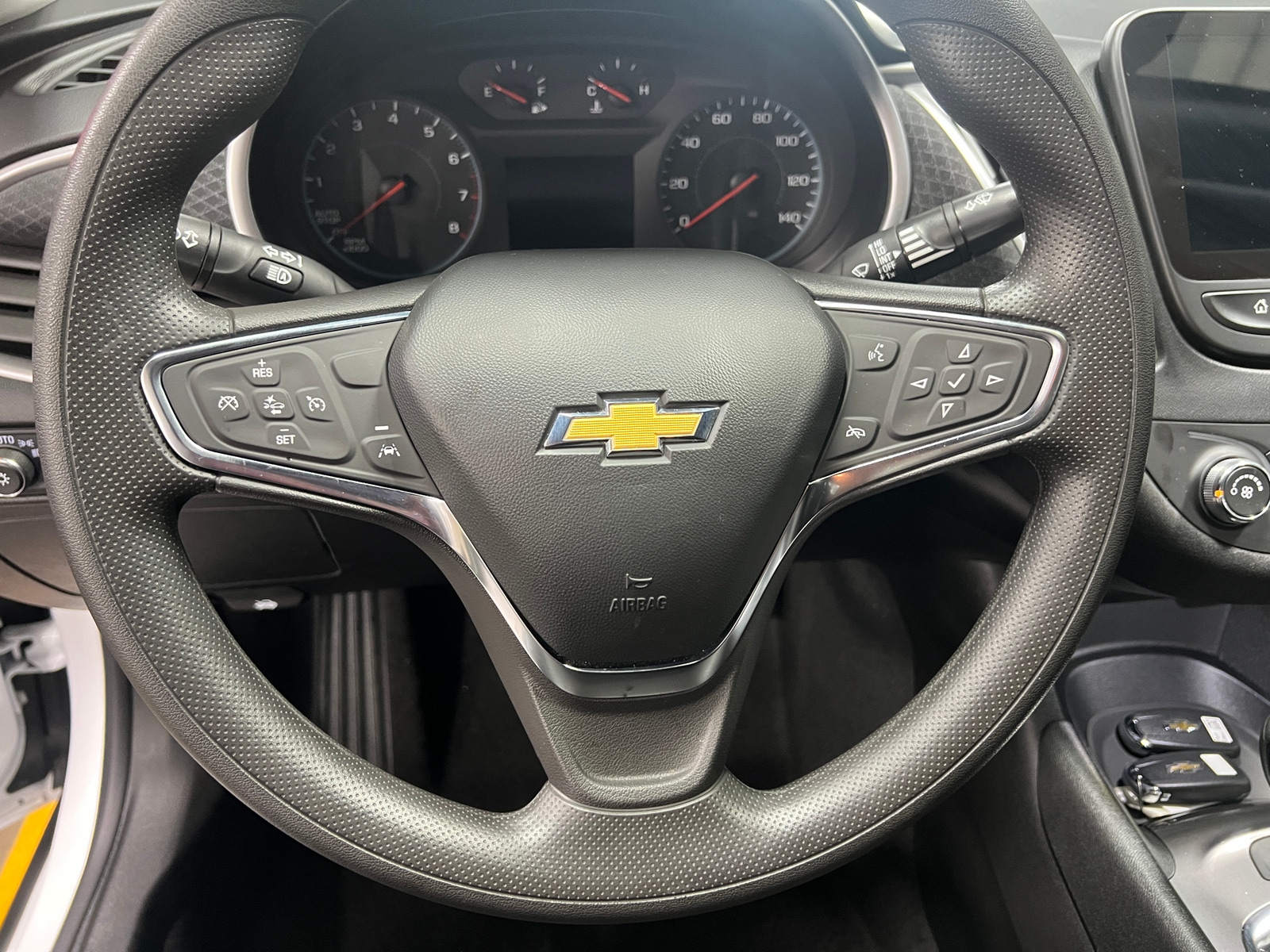 Thumbnail: 2024 Chevrolet Malibu - 5