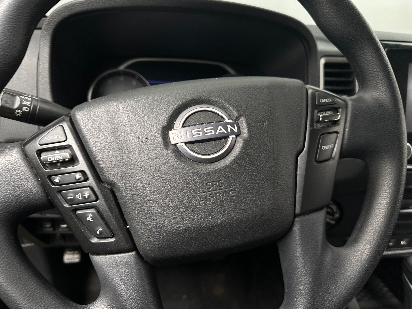 Thumbnail: 2022 Nissan Frontier - 5